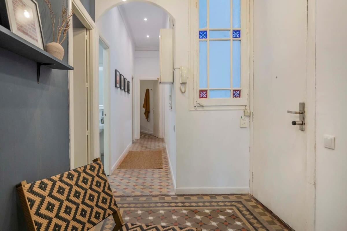 Apartamento Elegant 4 Bedrooms 3 Bathrooms Catalan