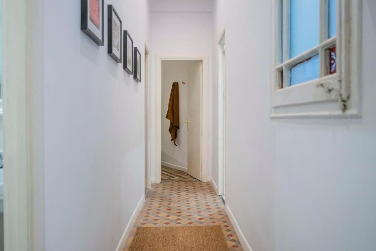Apartamento Elegant 4 Bedrooms 3 Bathrooms Catalan