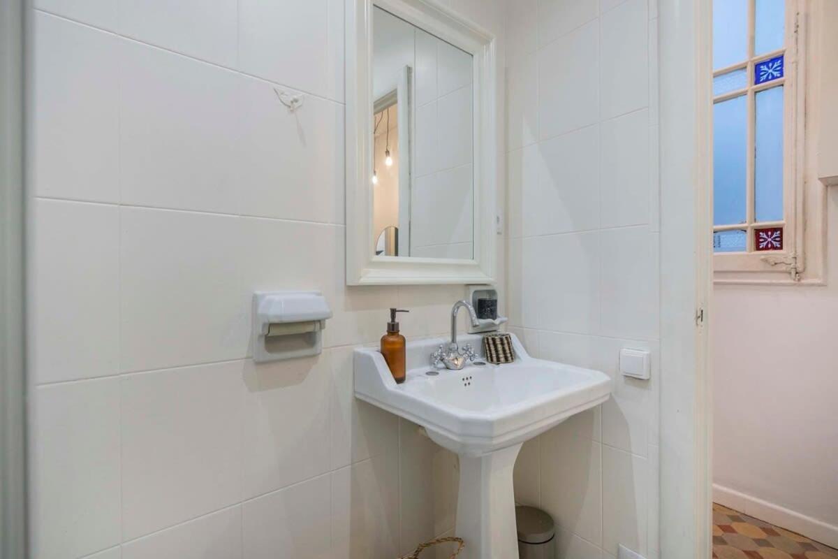 Apartamento Elegant 4 Bedrooms 3 Bathrooms Catalan Barcelona