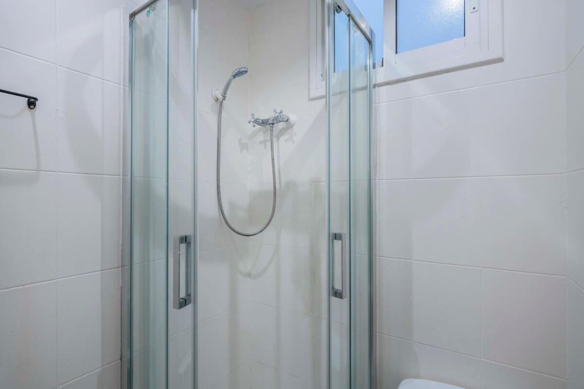Elegant 4 Bedrooms 3 Bathrooms Catalan *
