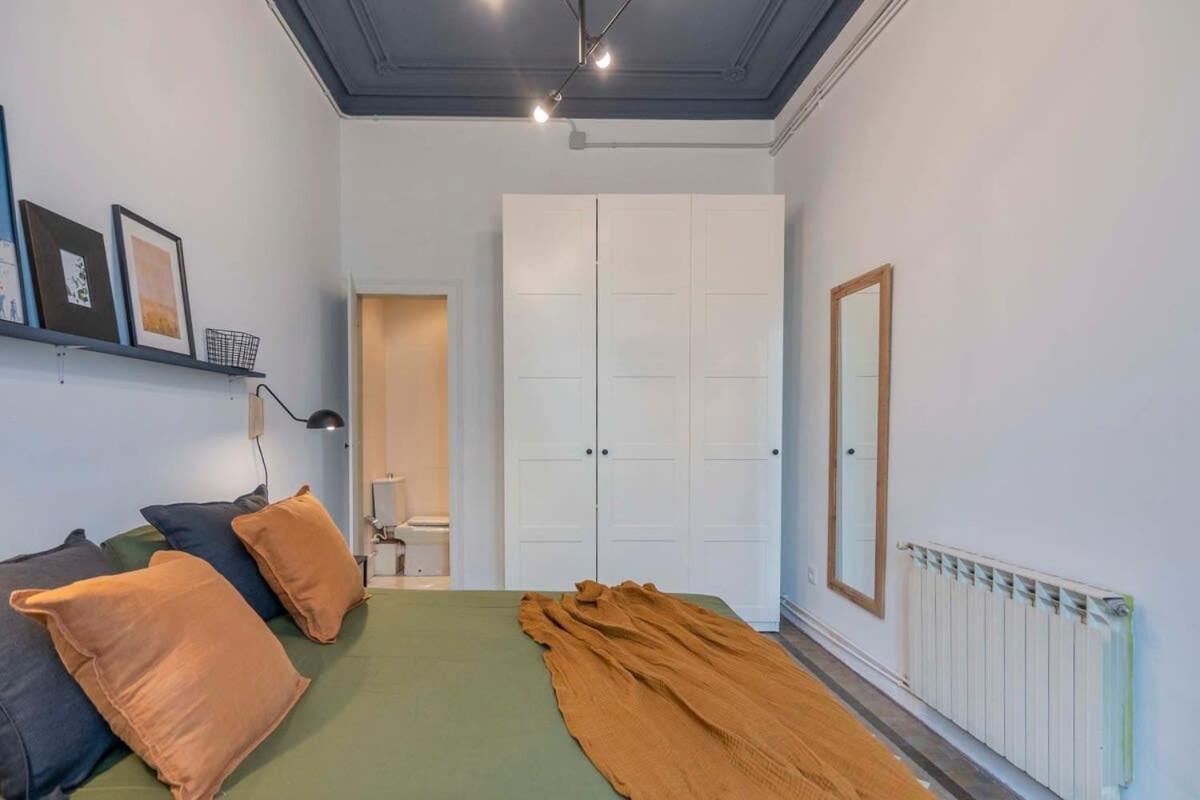 Elegant 4 Bedrooms 3 Bathrooms Catalan * Barcelona