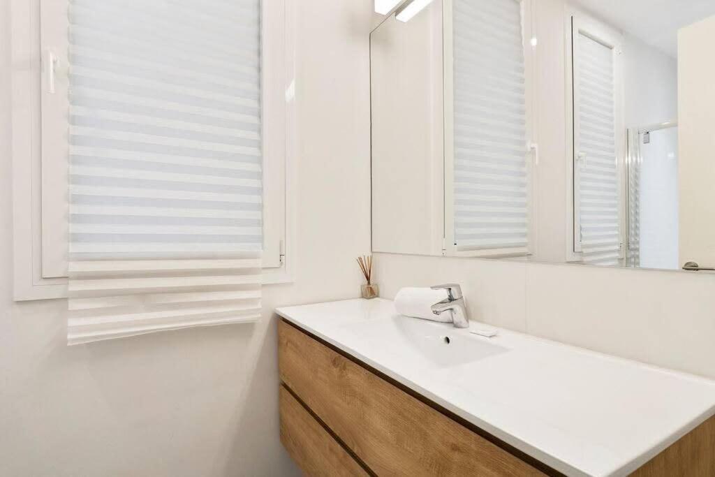 Arc De Triomf Luxury Modern 2-bedroom 2-bathroom Apartamento