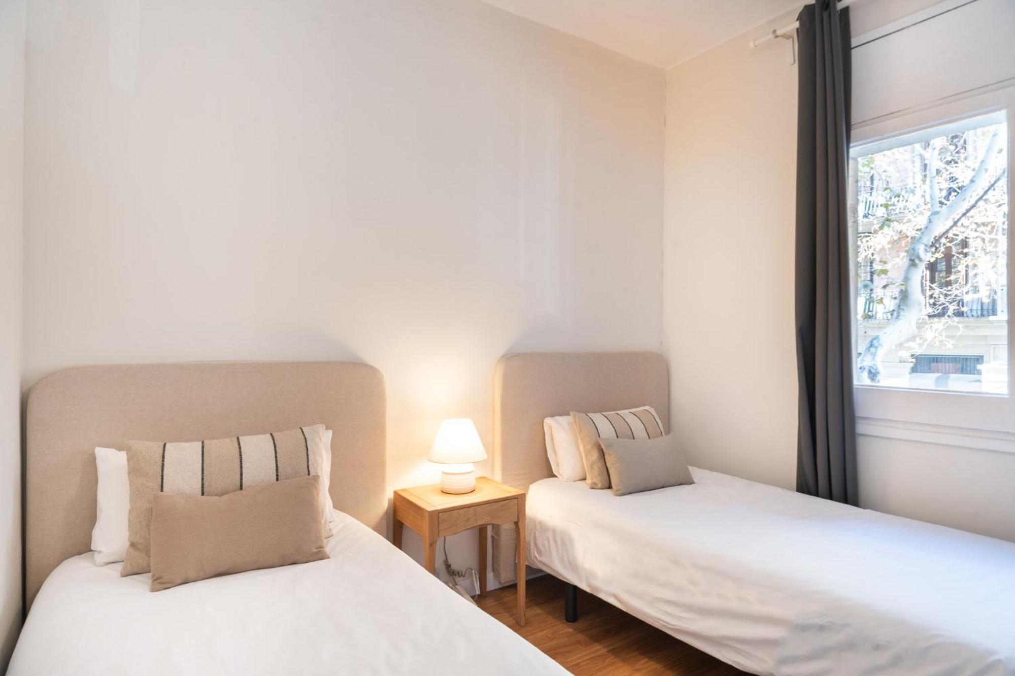 Comfortable 3 Bed Next To The Sagrada Familia Apartamento Barcelona