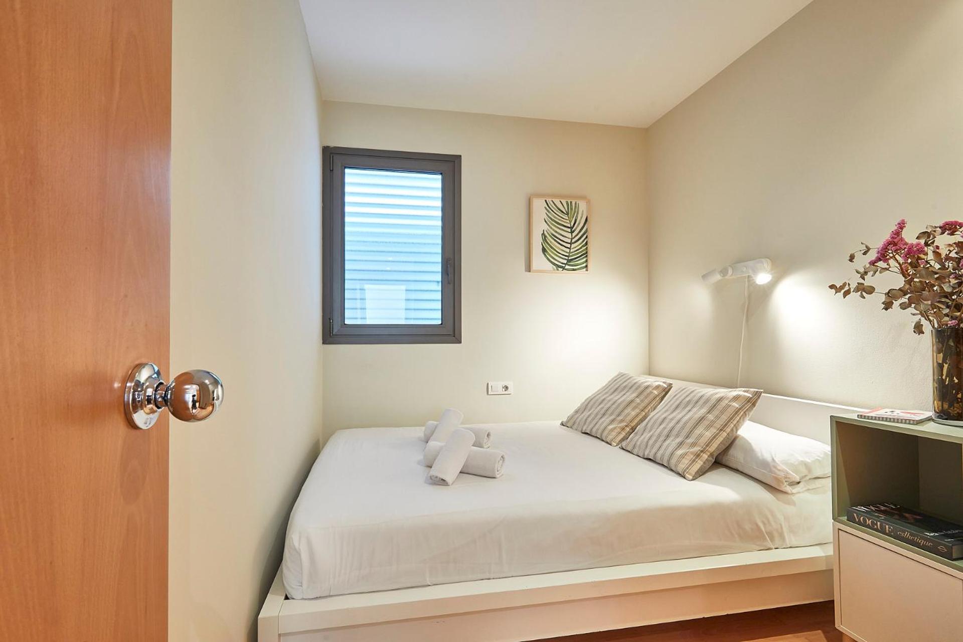 Bbarcelona Placa Universitat Flat *