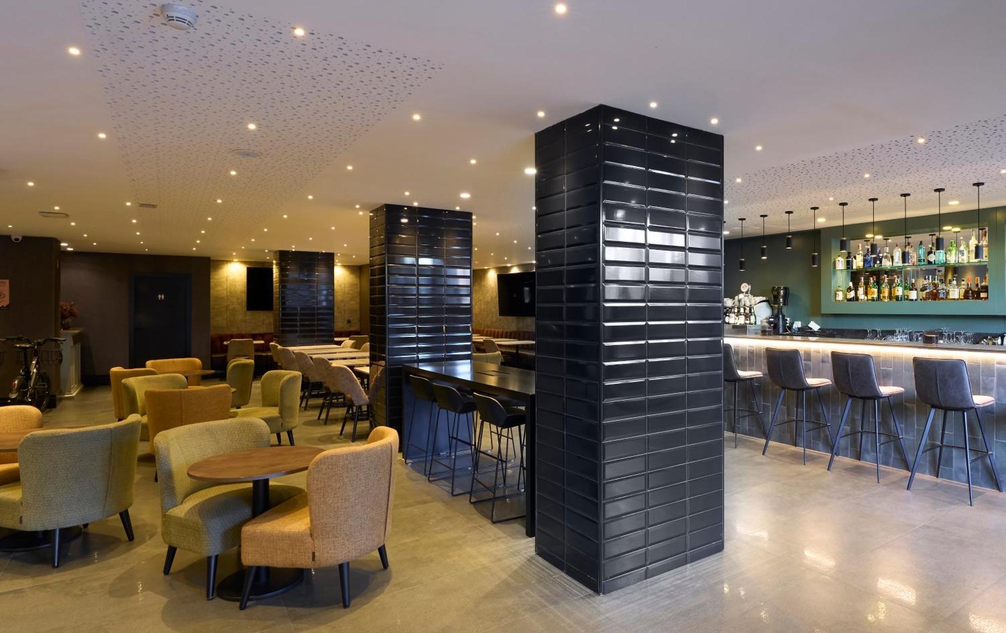 Catalonia Park Gueell Hotel