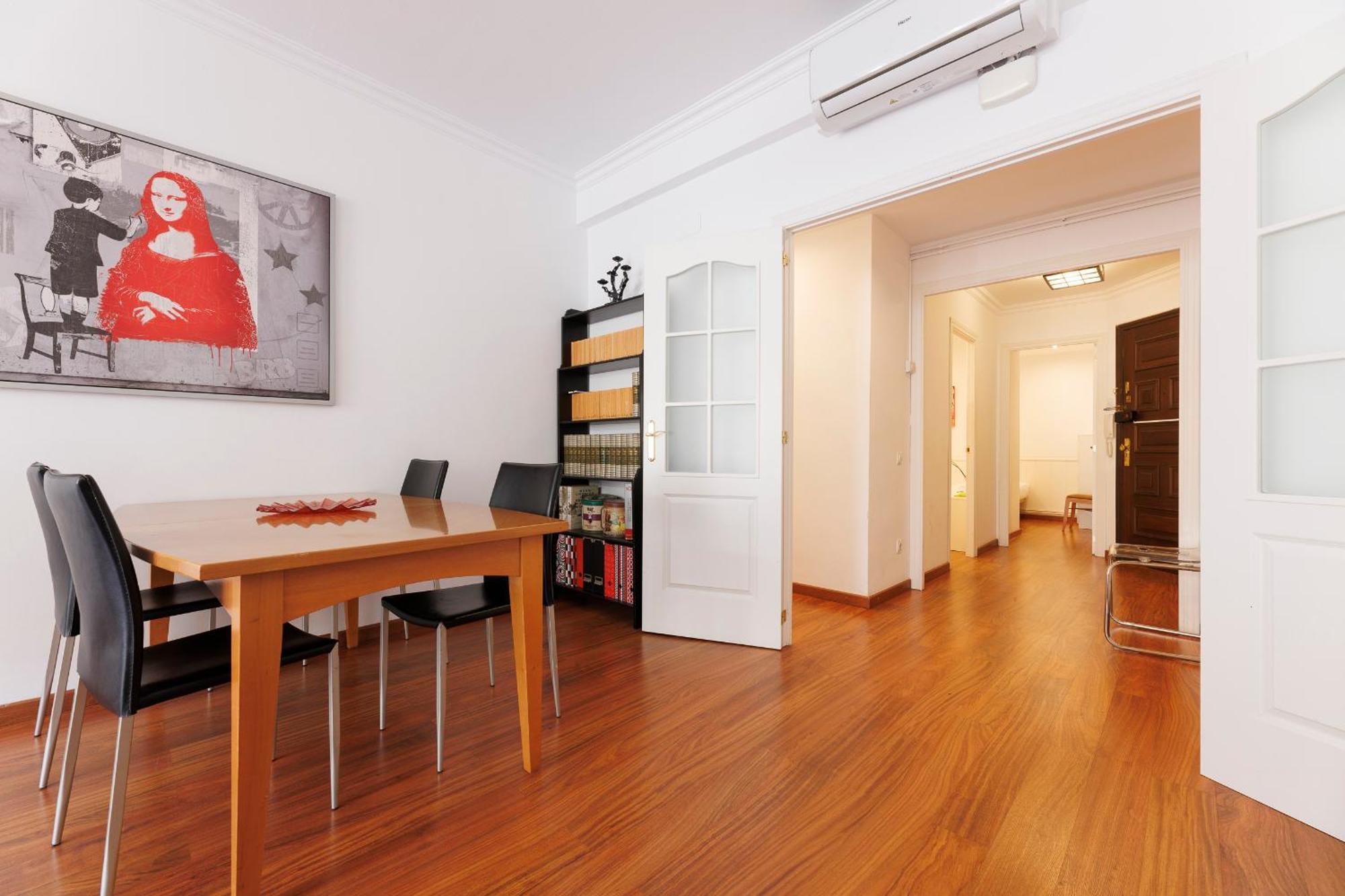 Apartamento Aparteasy - Private Terrace, 3-bedroom Barcelona