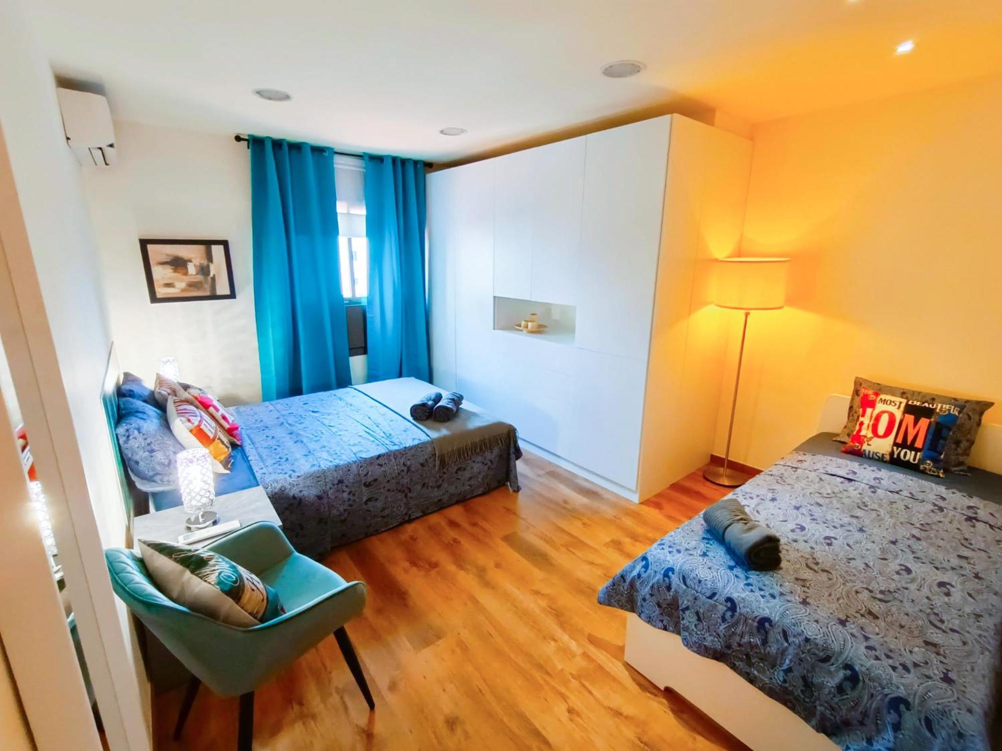 Next To Paseo De Gracia Hostal Barcelona