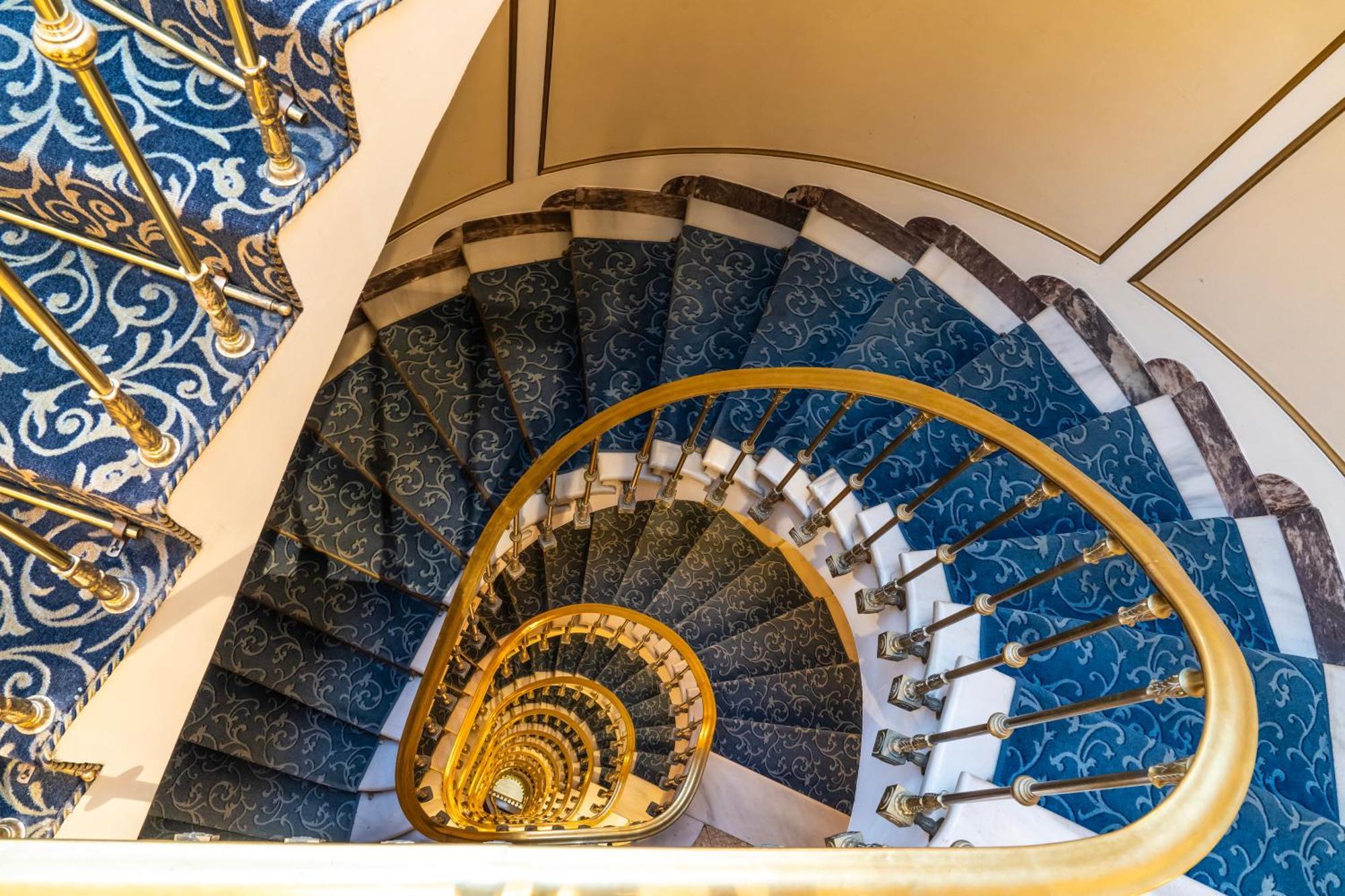 El Avenida Palace 4*