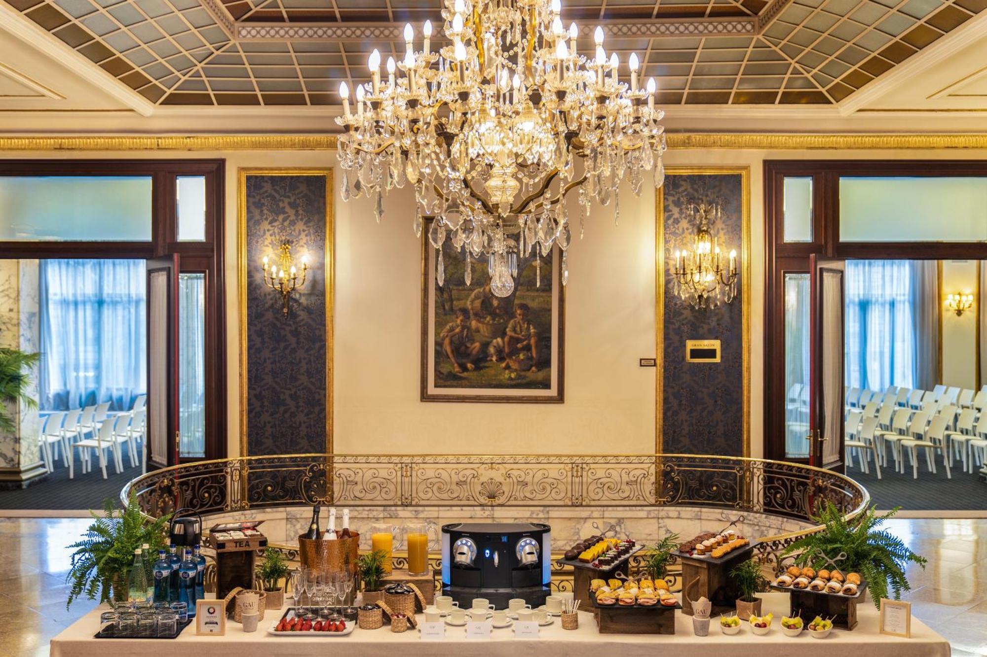 El Avenida Palace Hotel