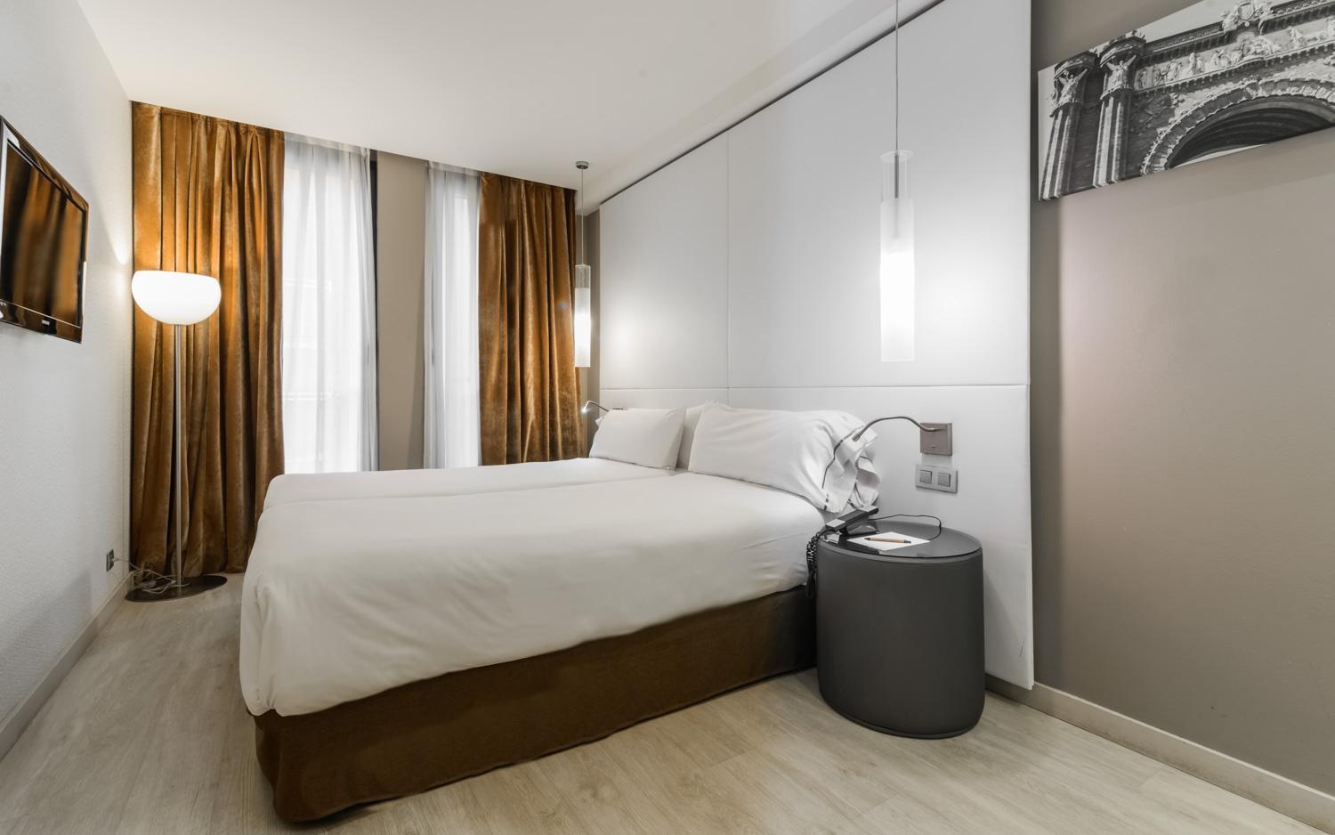 Hotel Grums & Barcelona