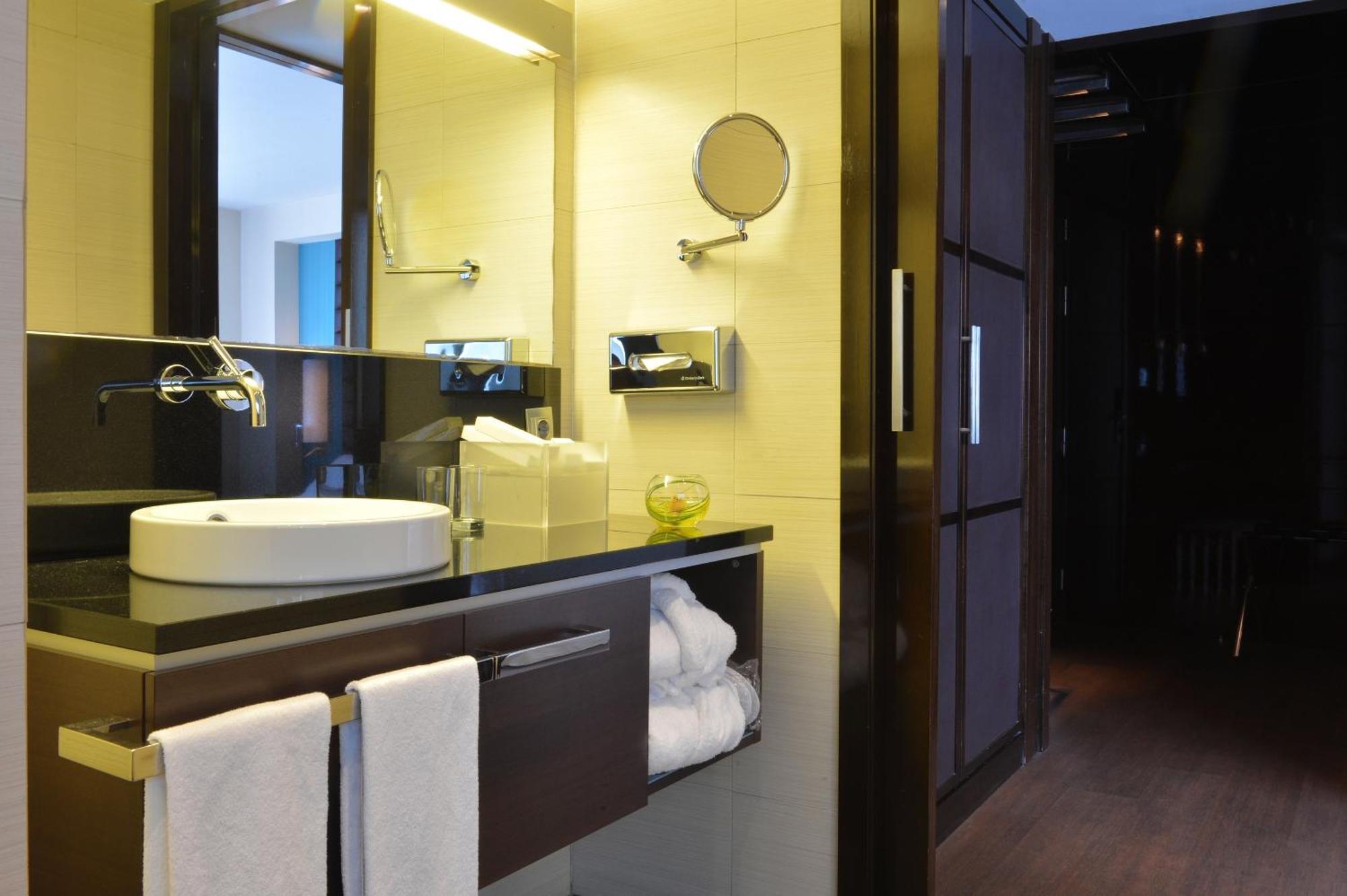 Pestana Arena Hotel