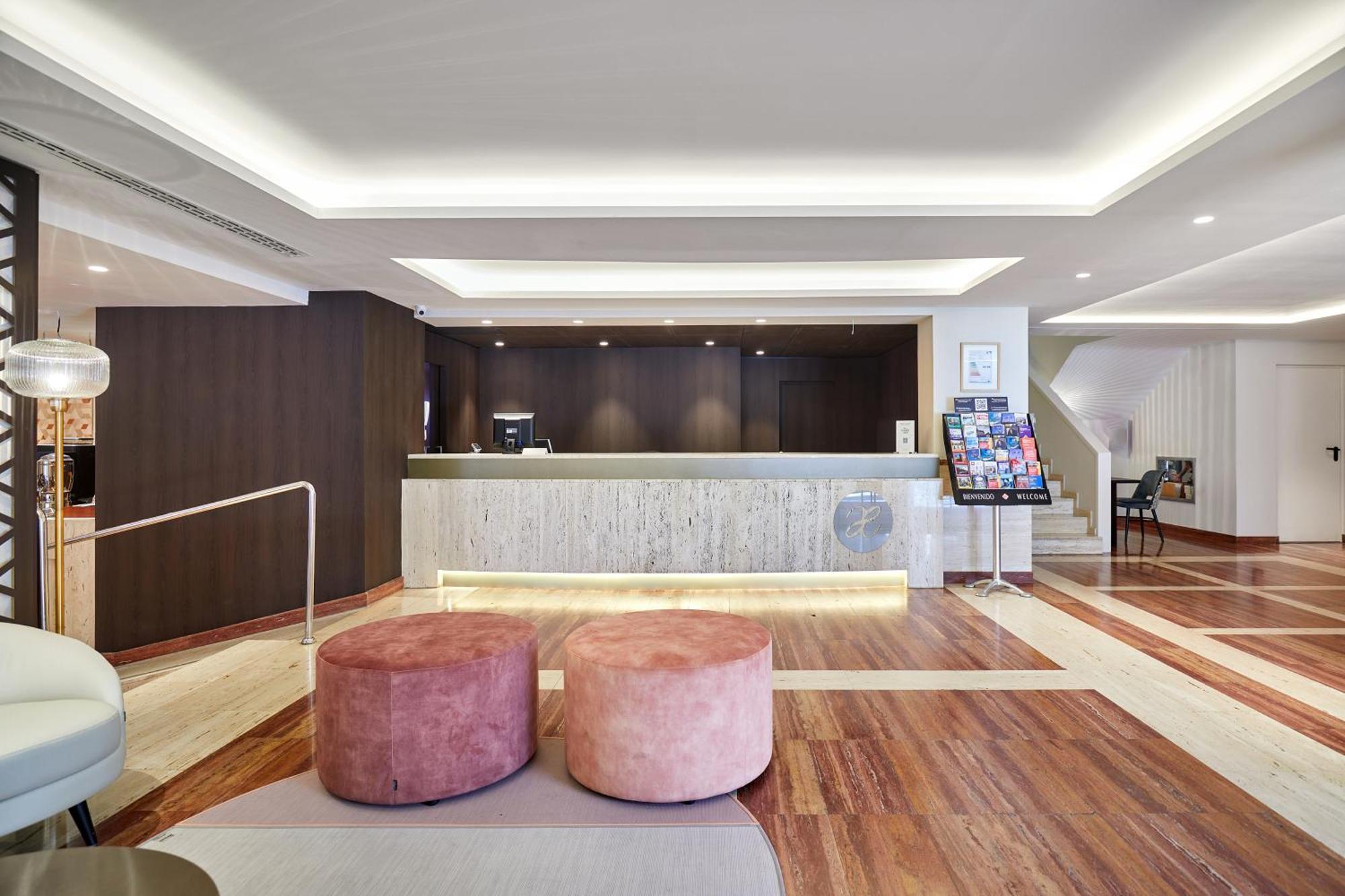 Exe Mitre Hotel 3*