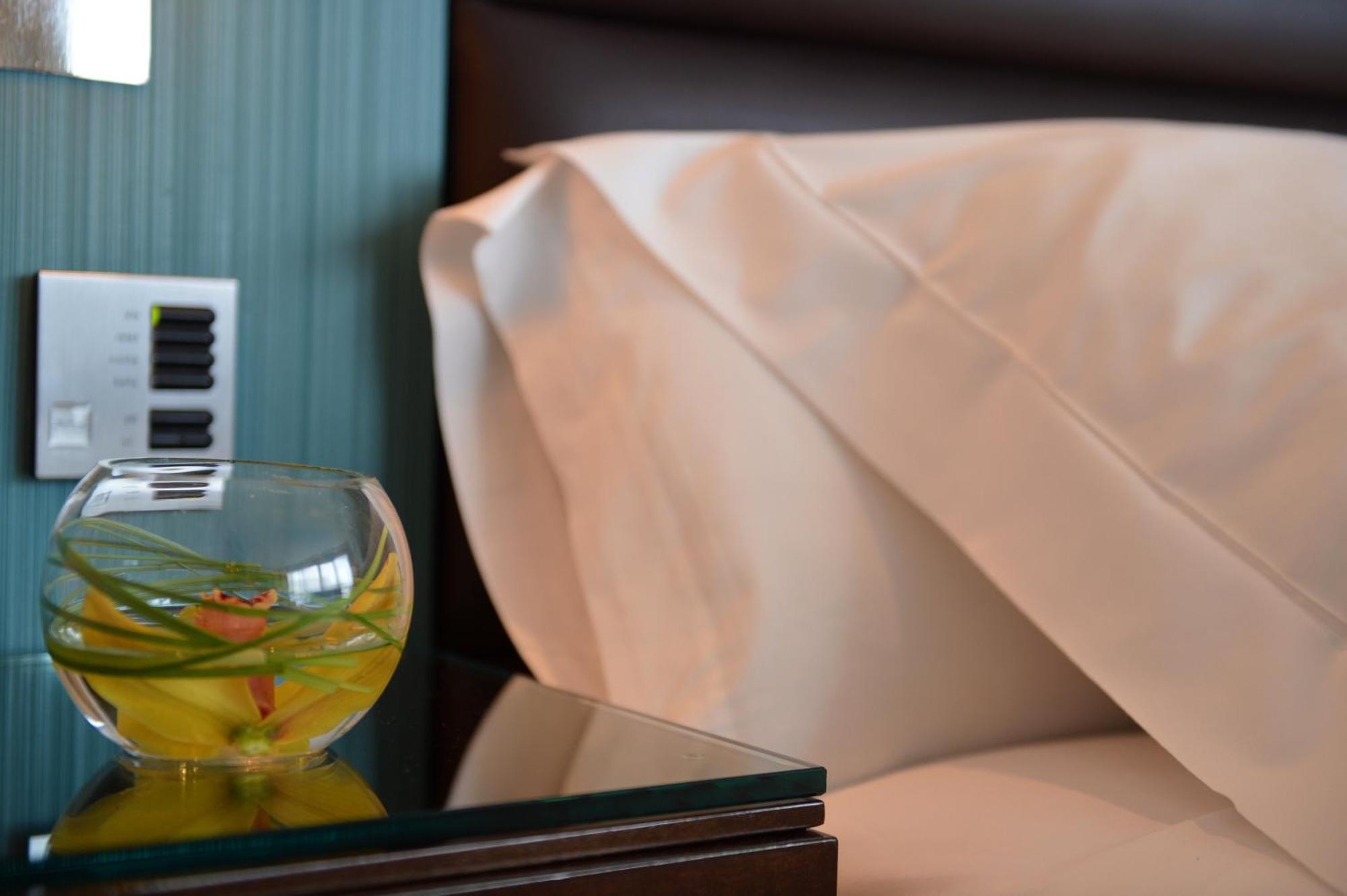 Pestana Arena Hotel 4*