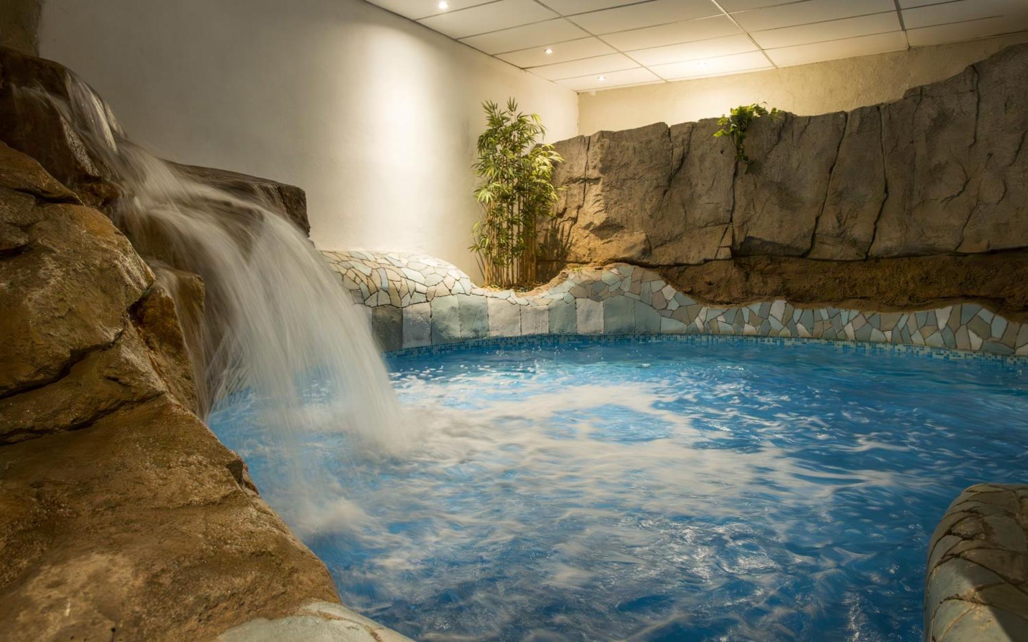 Senator Hotel 4*