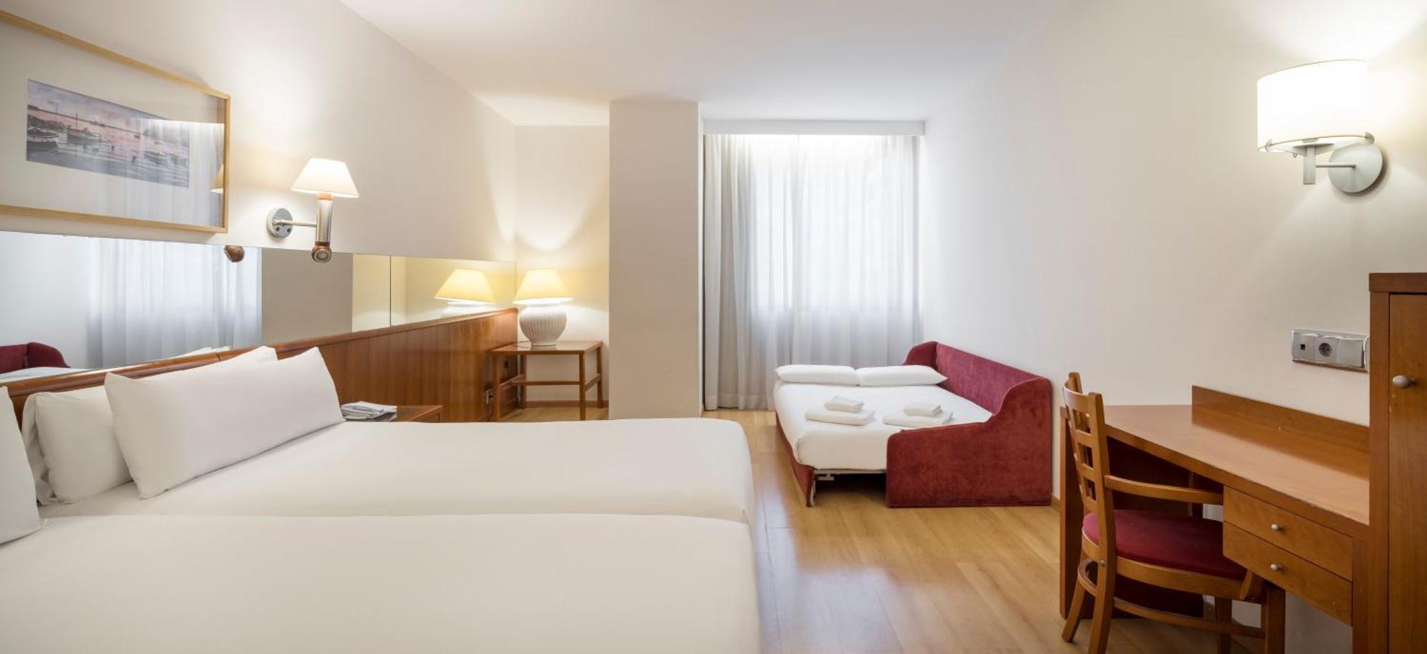 Hotel Senator 4*