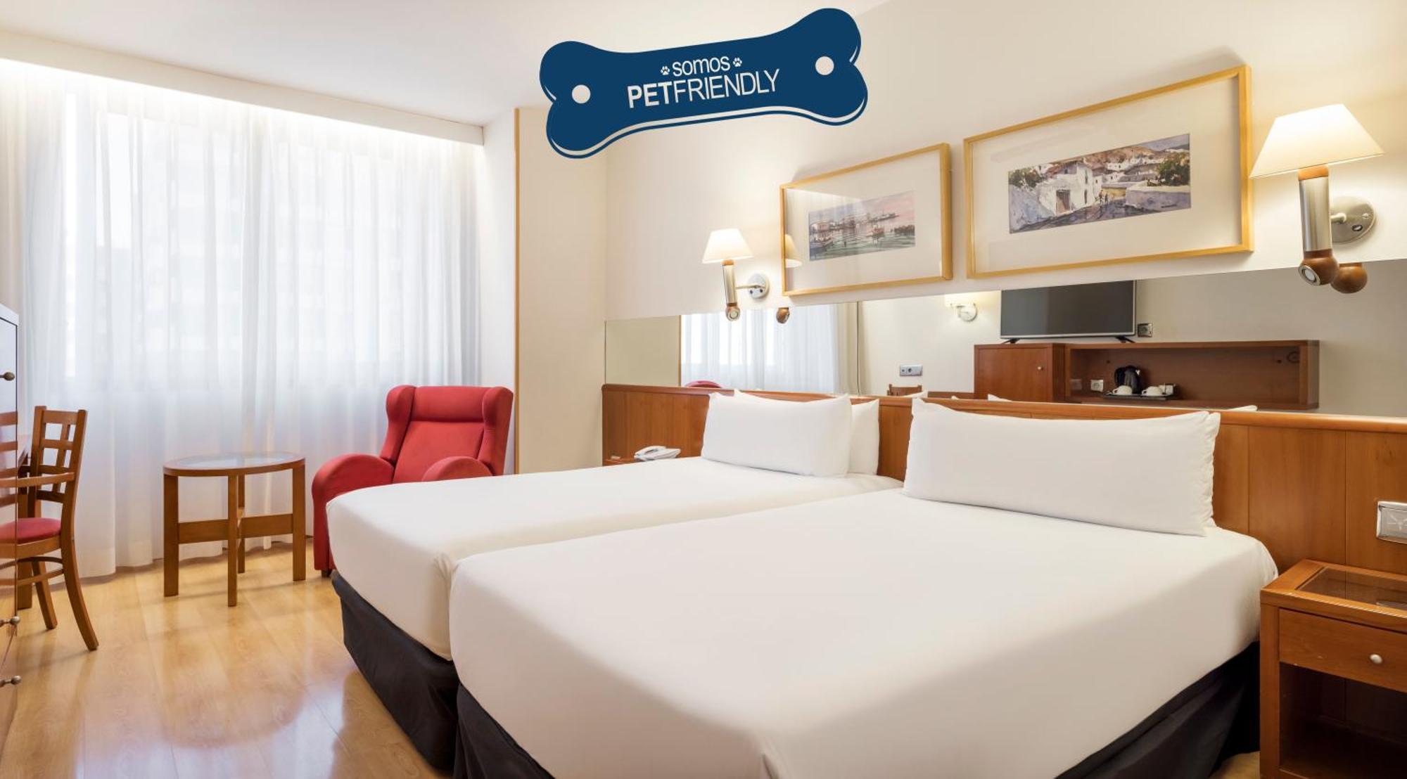 Hotel Senator