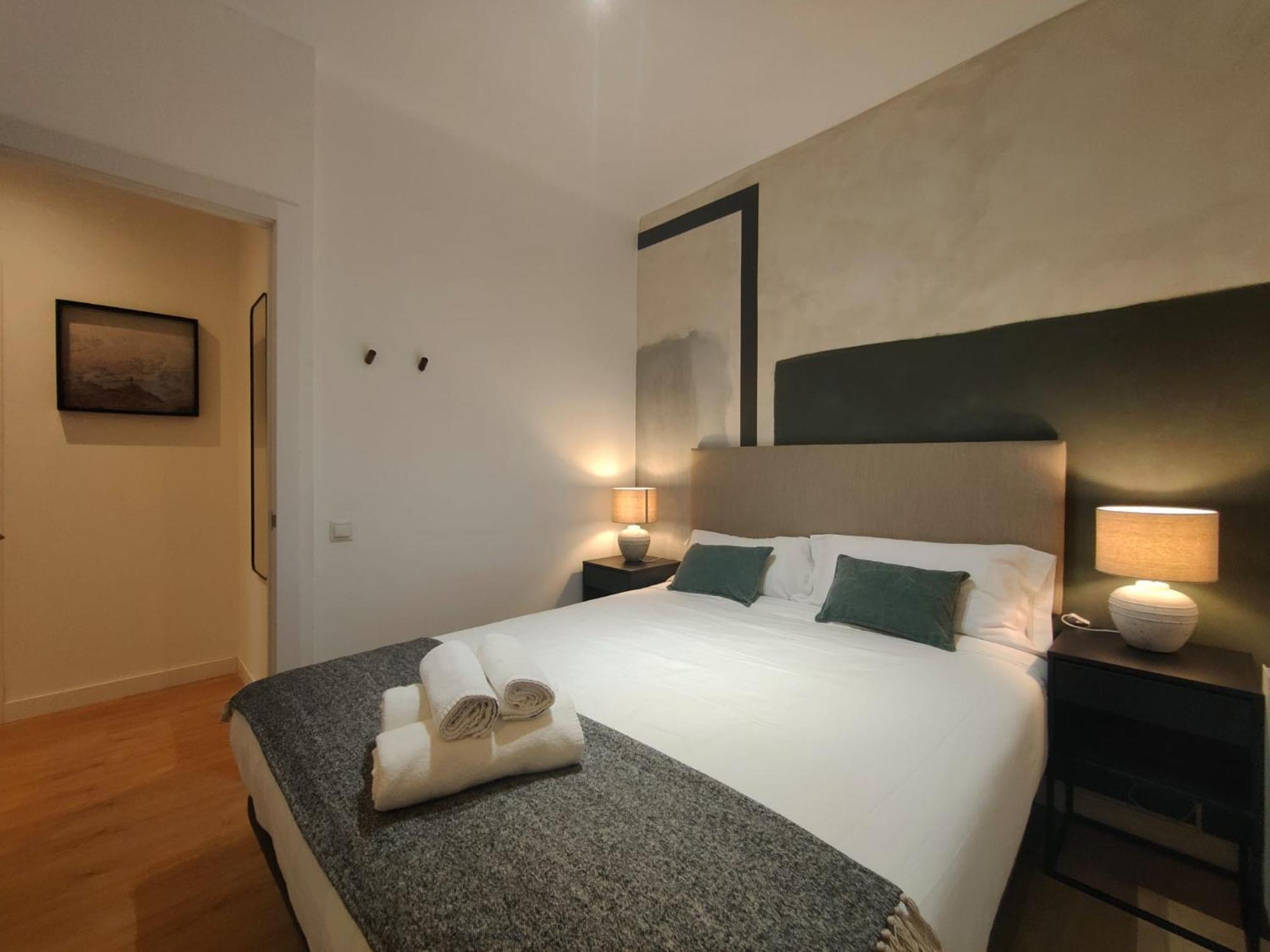 2br Central Location Apartment Barcelona