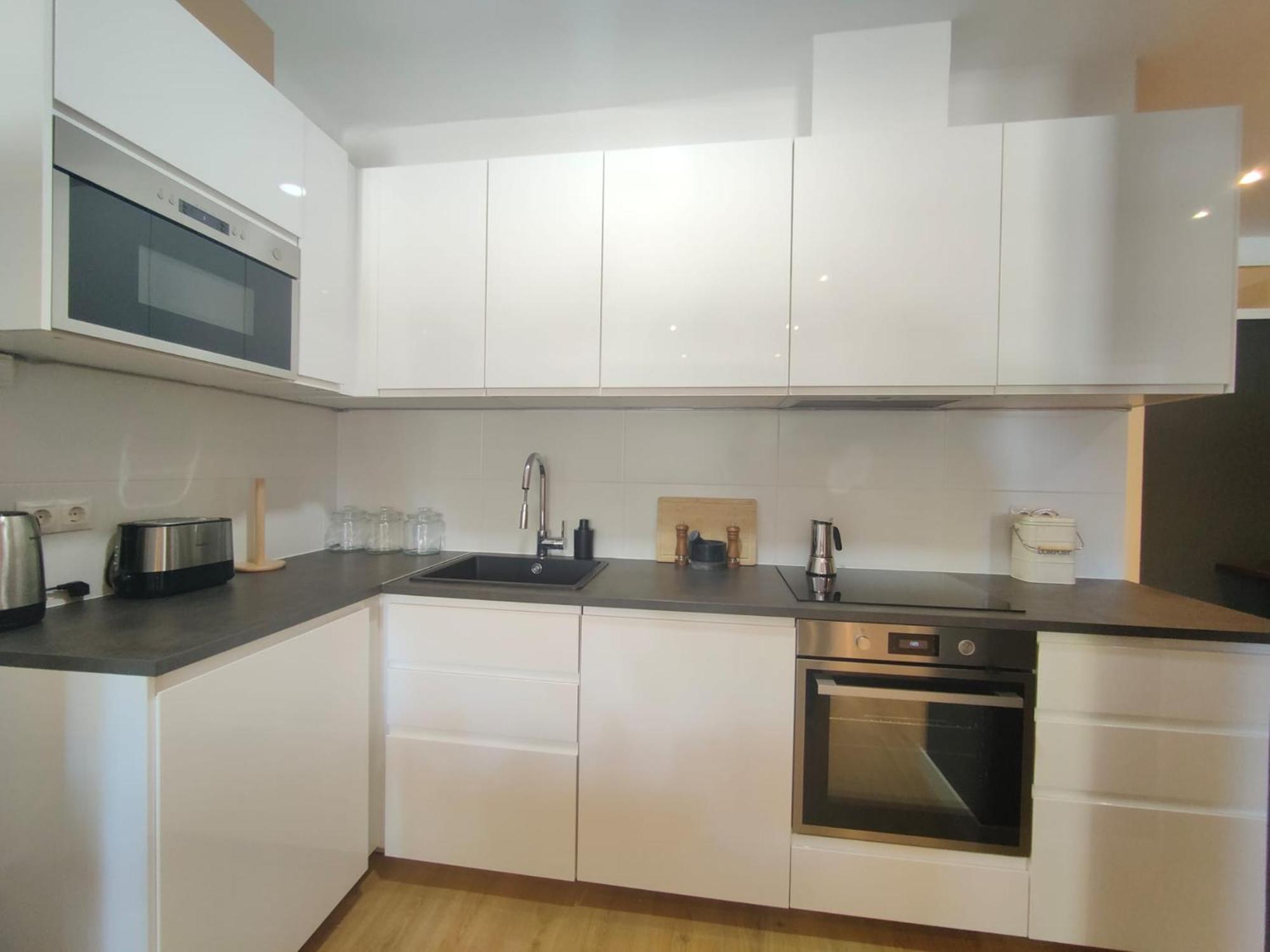 2br Central Location Apartment Barcelona
