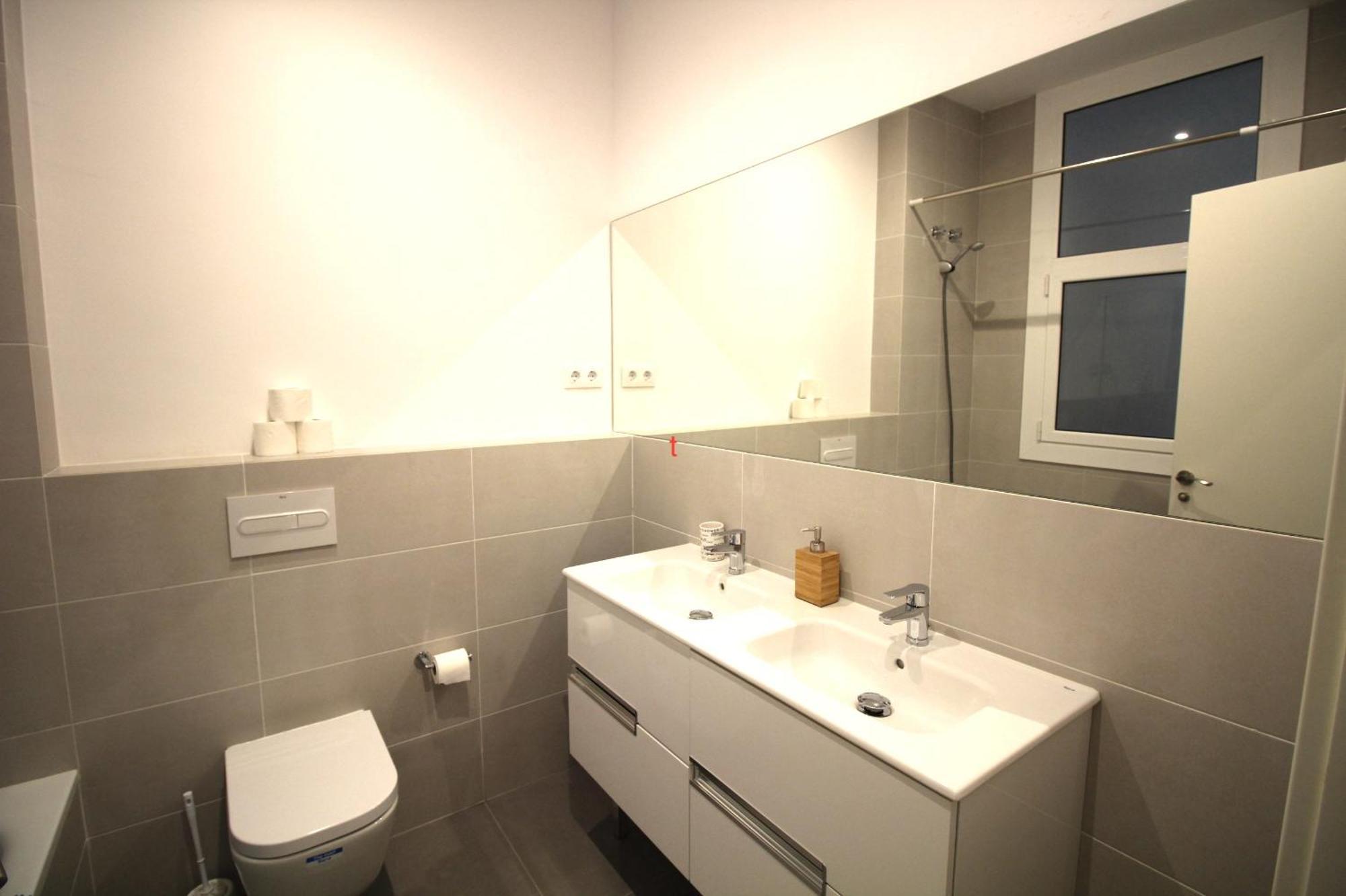 Rooms Balmes * Barcelona