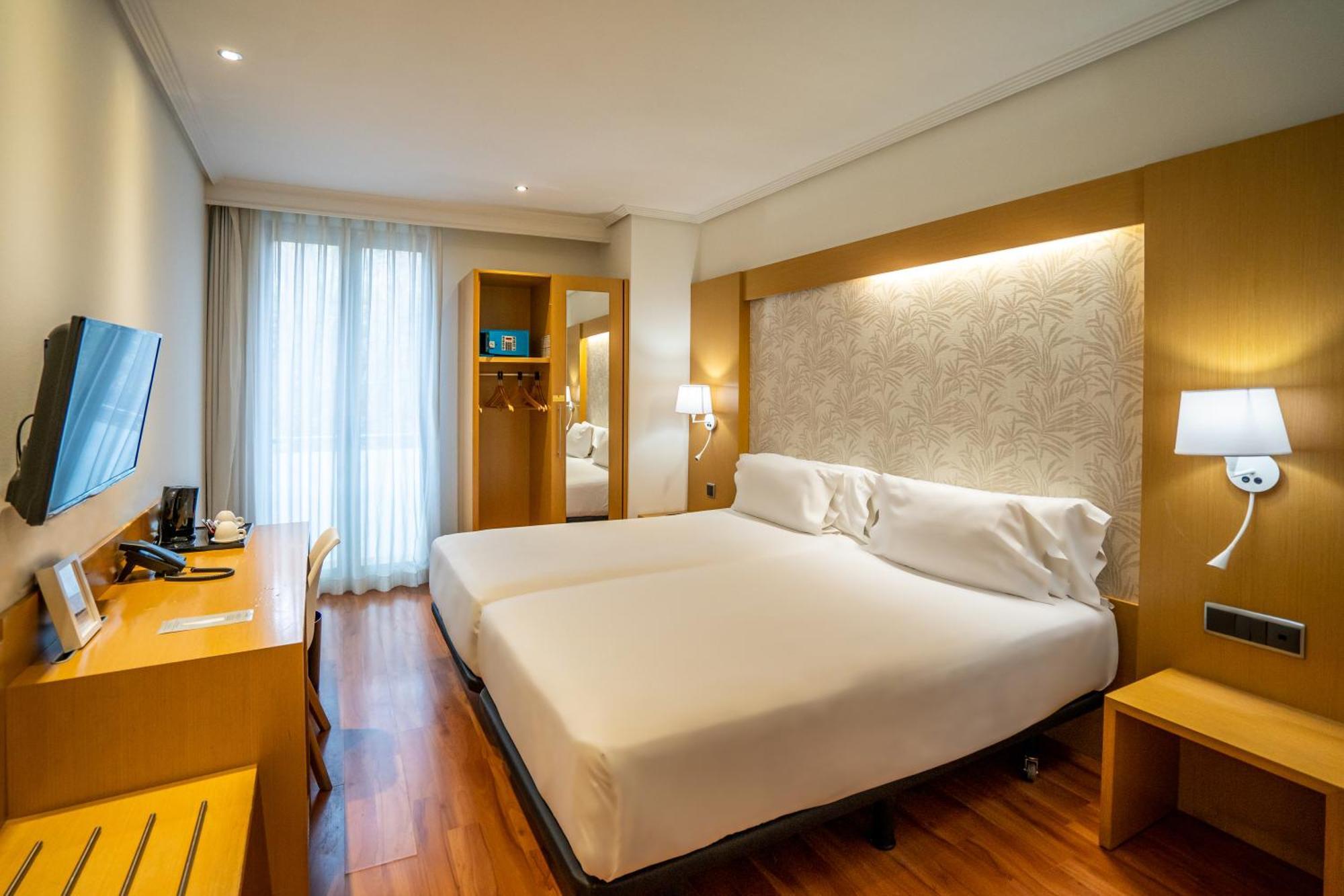 Abba Rambla Hotel 3*