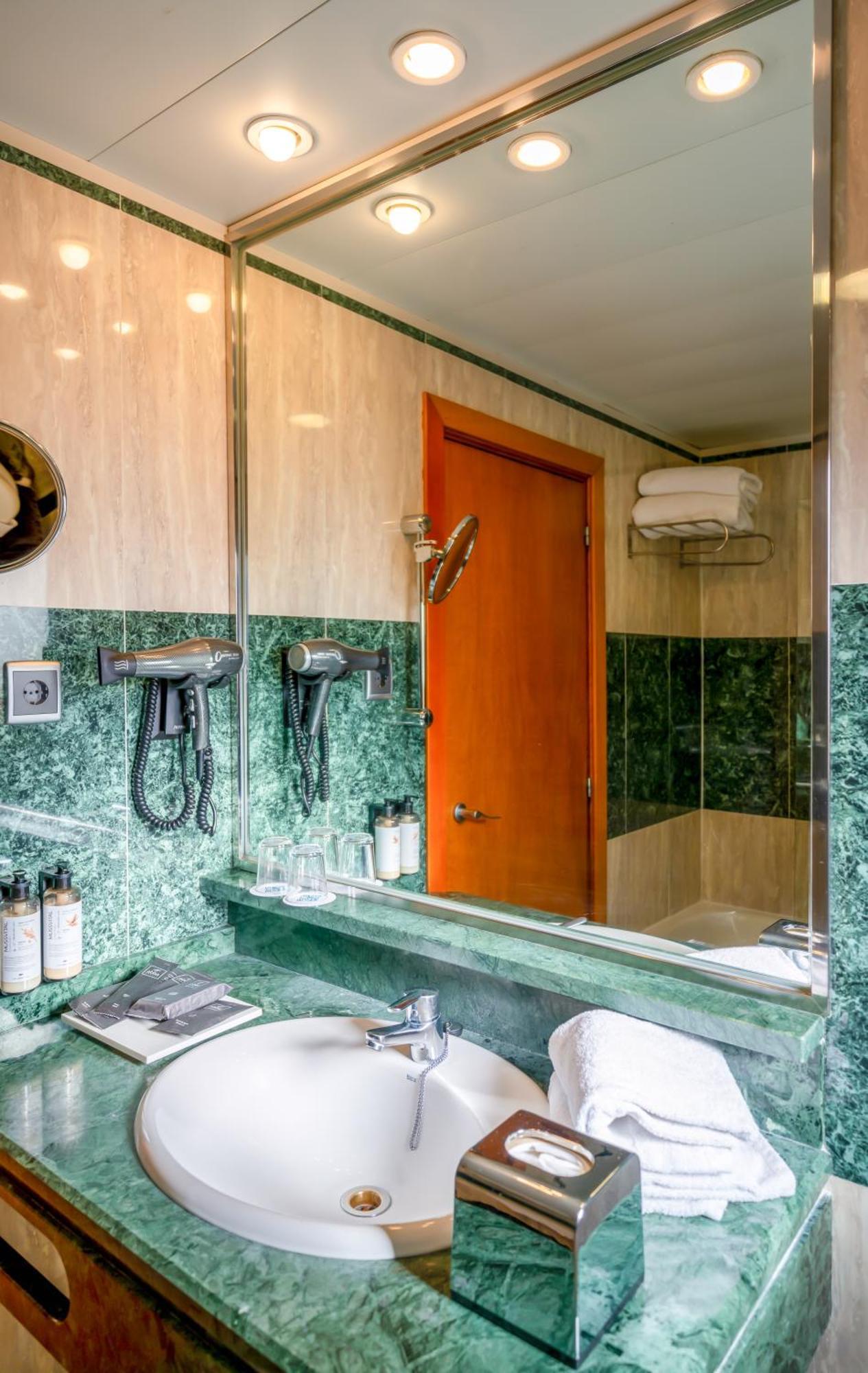 Abba Rambla 3*