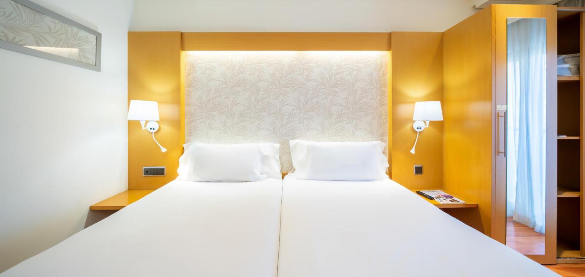 Abba Rambla Hotel 3*