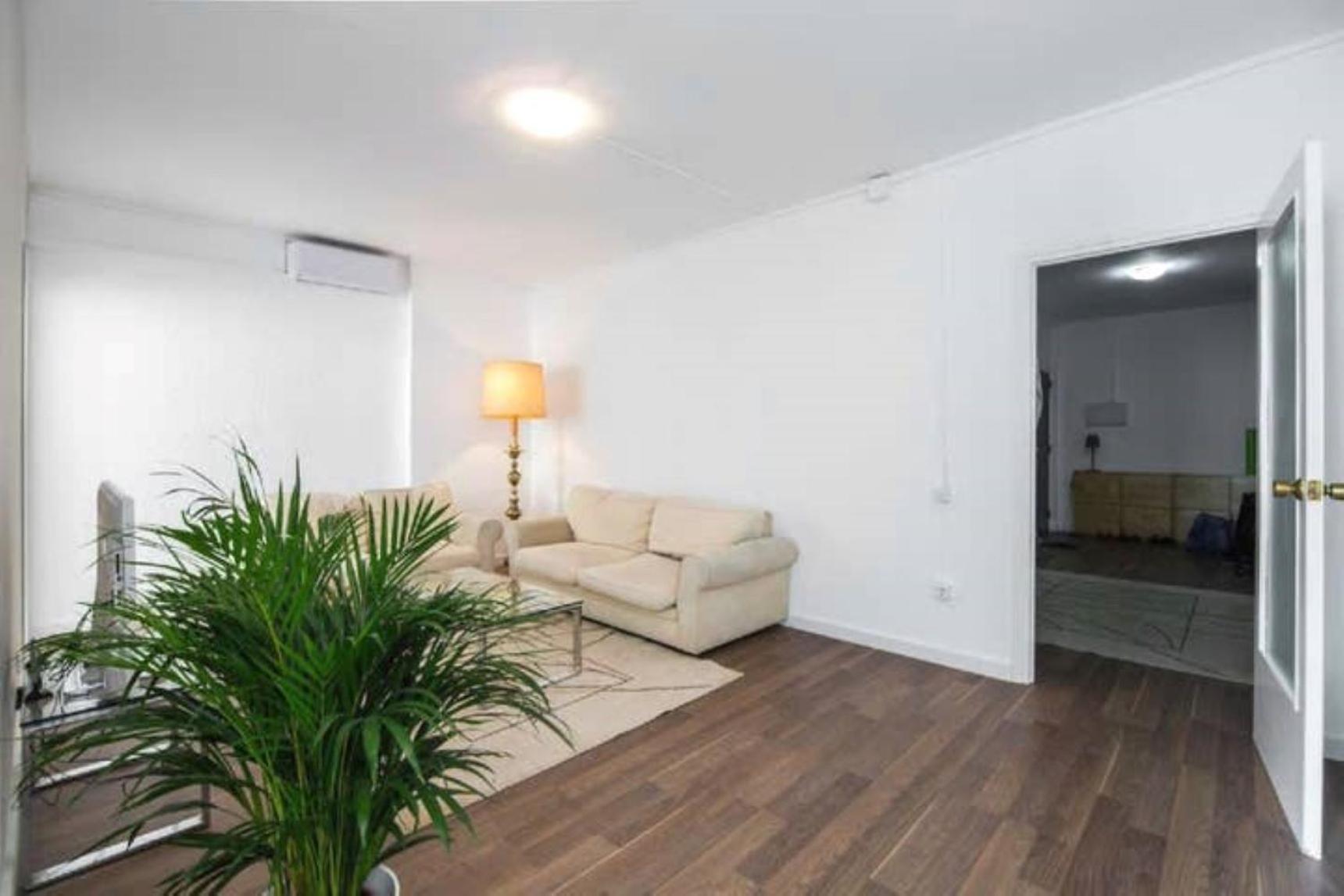 Sagrada Familia Double Sunny Metro L-5 Guest house *