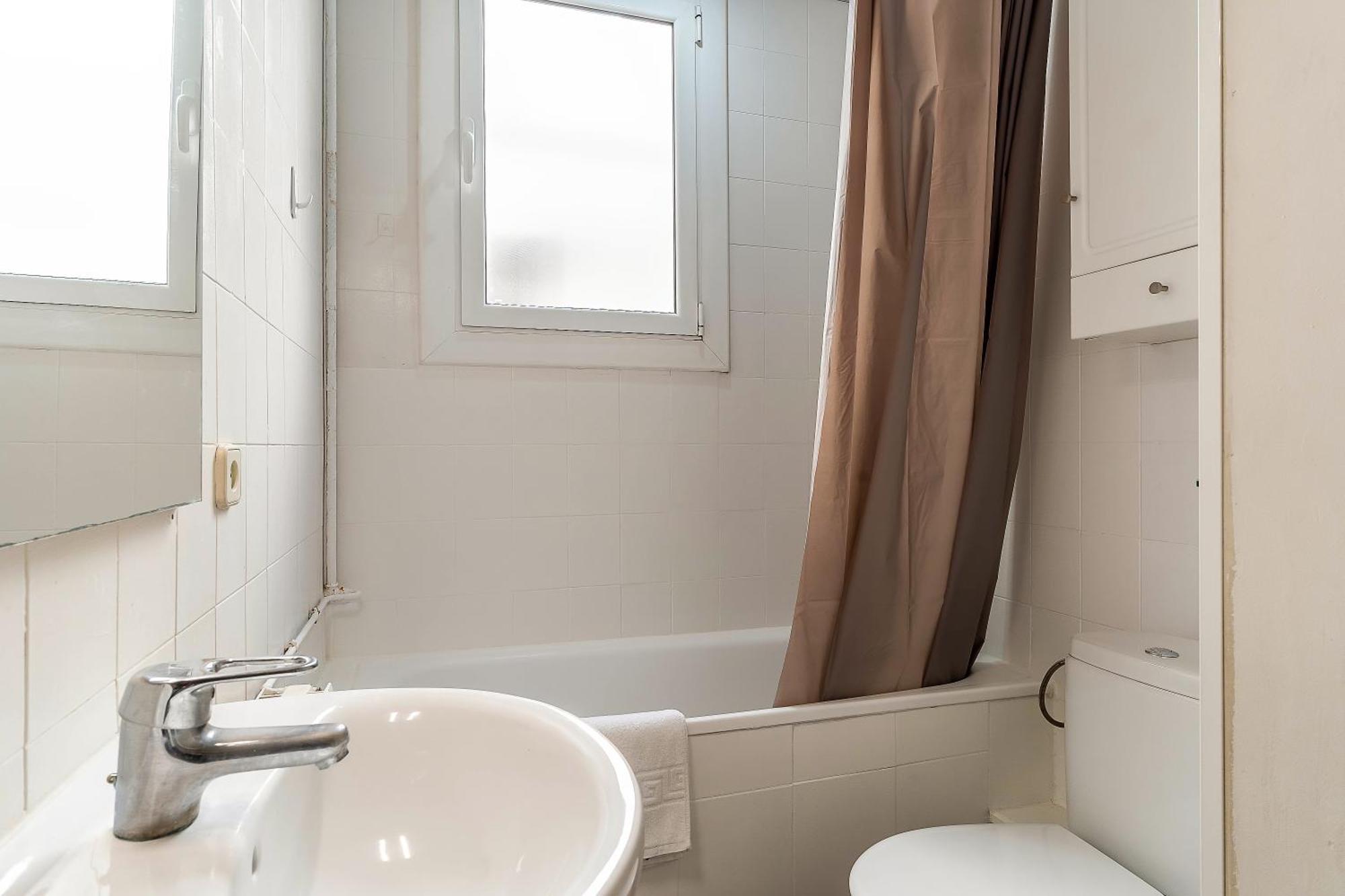 Canela Homes Diputacio * Barcelona