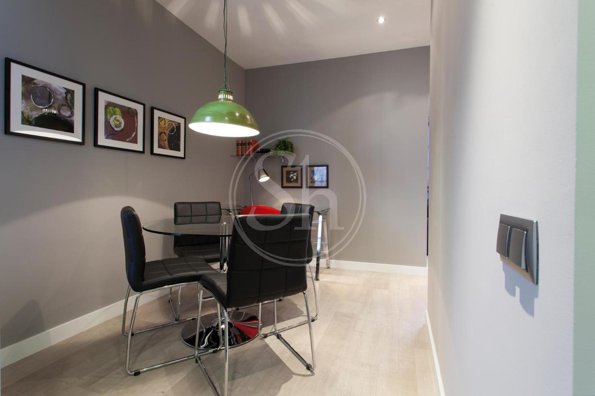 Apartamento Acogedor Junto A Sagrada Familia