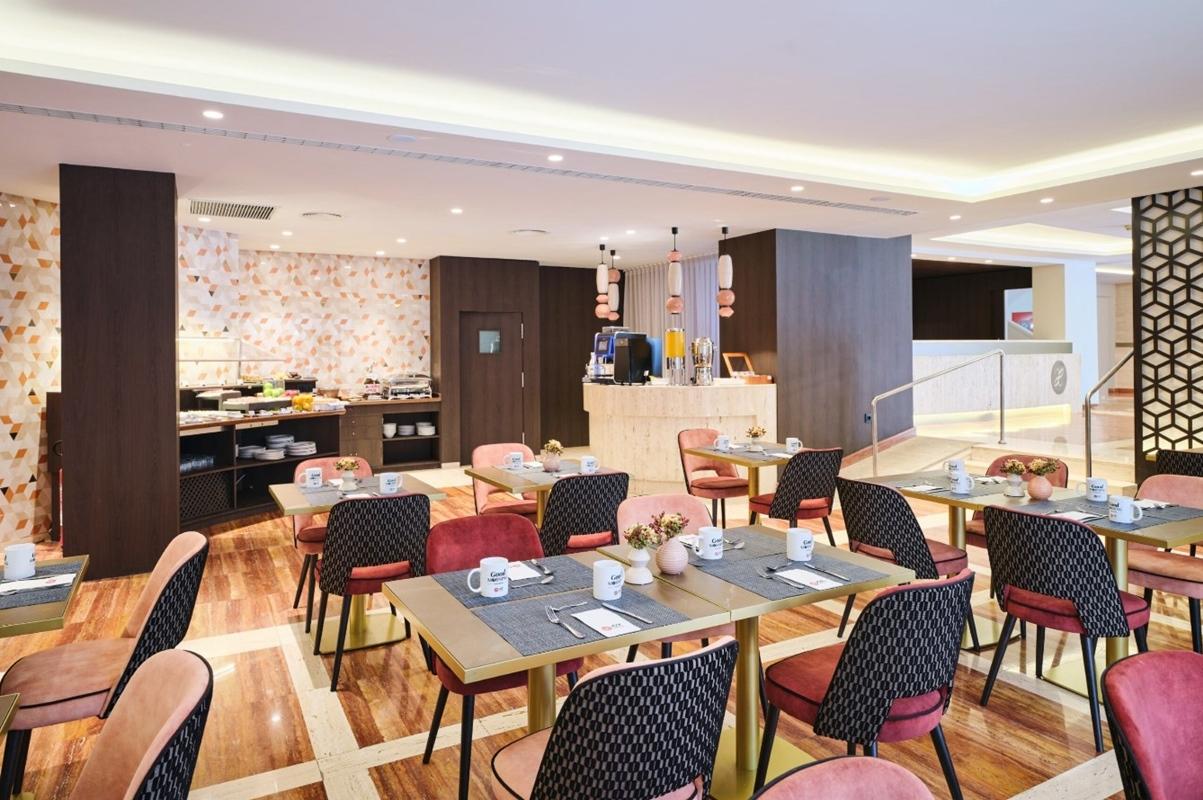 Hotel Exe Mitre