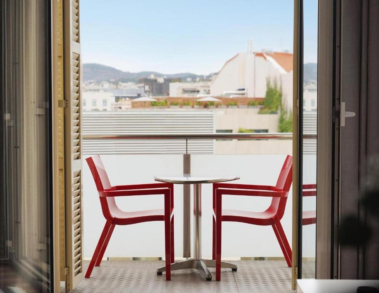 Ola Living Plaza Catalunya Barcelona