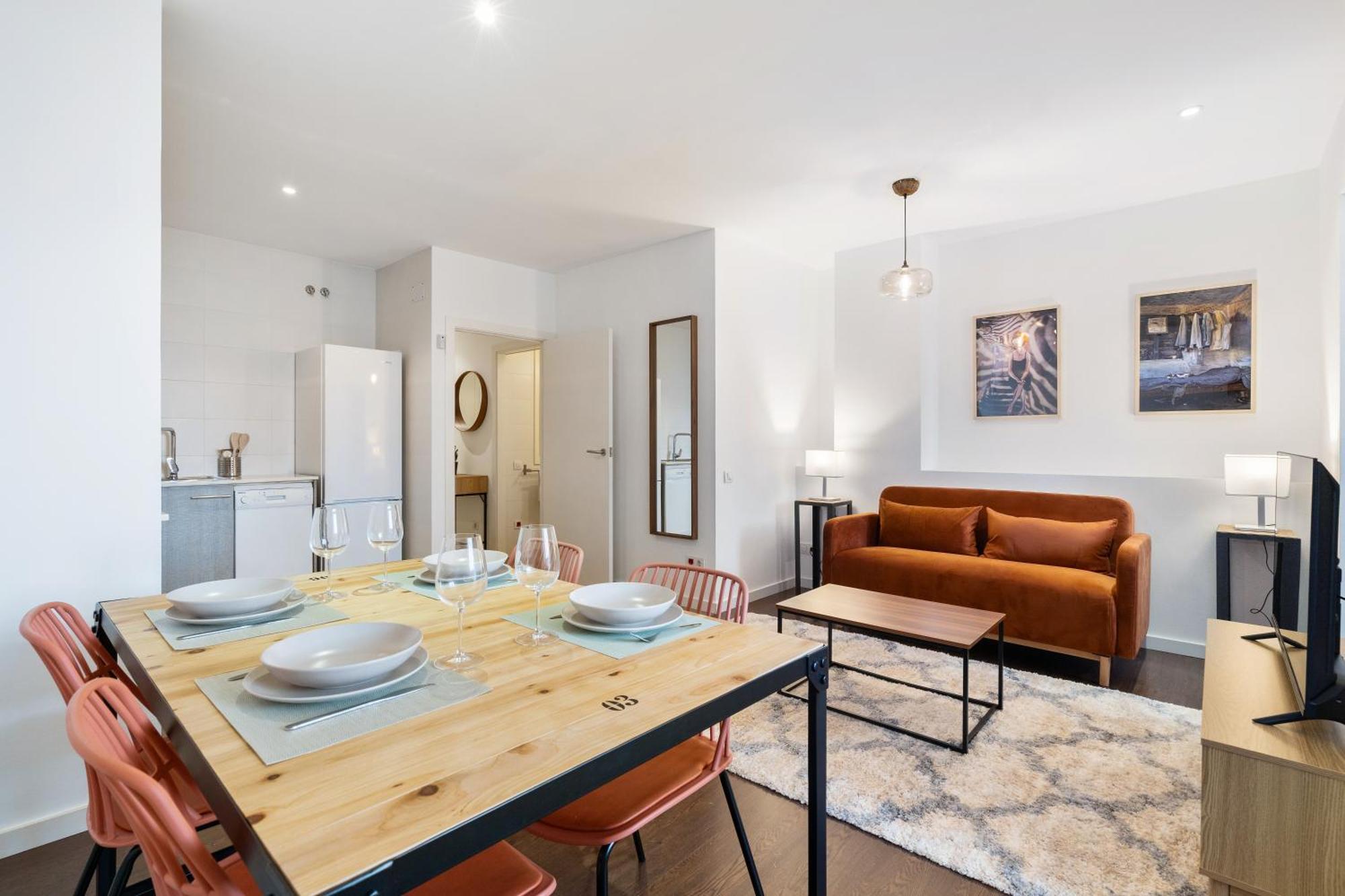 Enrique Granados Apartment Barcelona