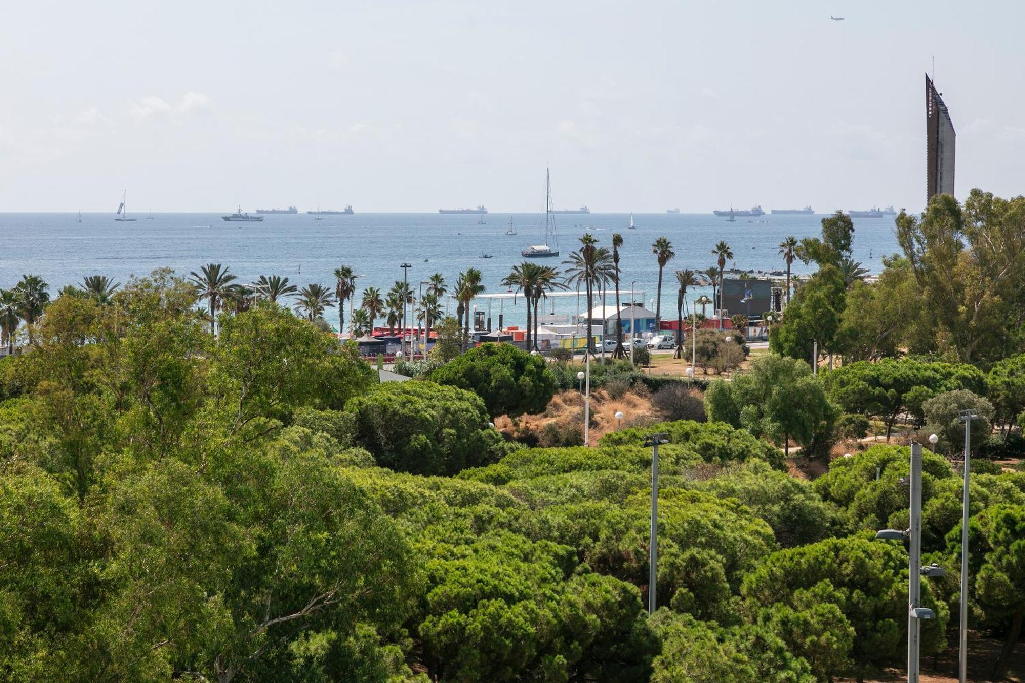Apartment Lugaris Beach