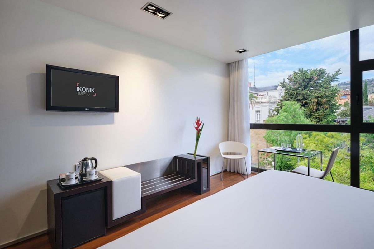 Ikonik Angli Hotel 4*