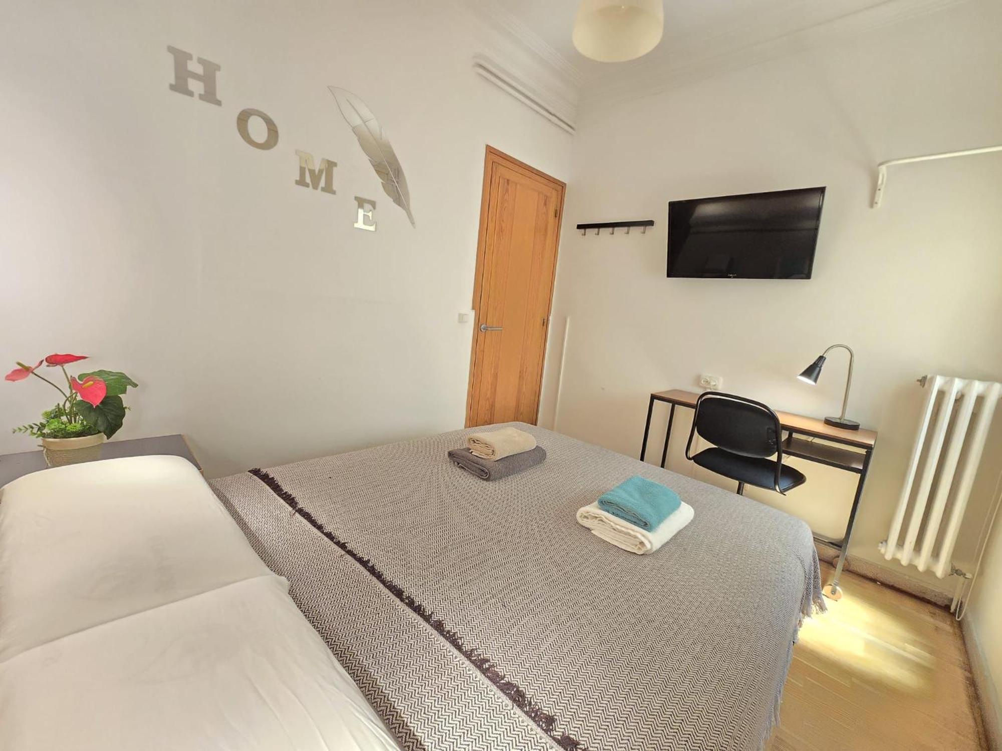 Nuevo Balmes Bed & Breakfast Barcelona