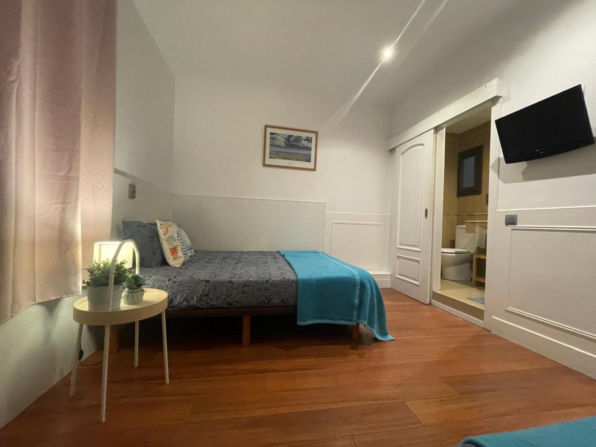 Moll De La Fusta Hostal