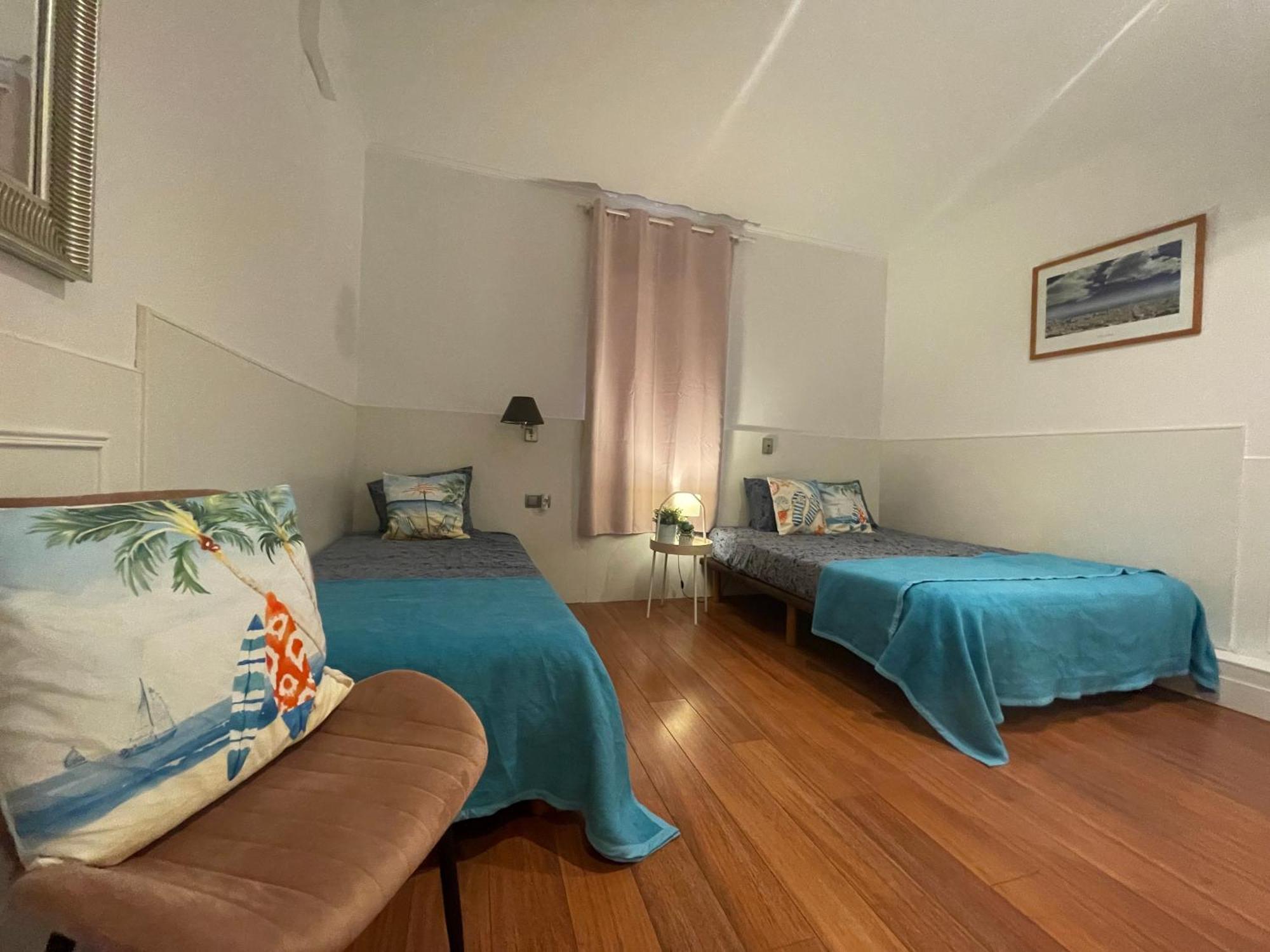 Hostal Moll De La Fusta *