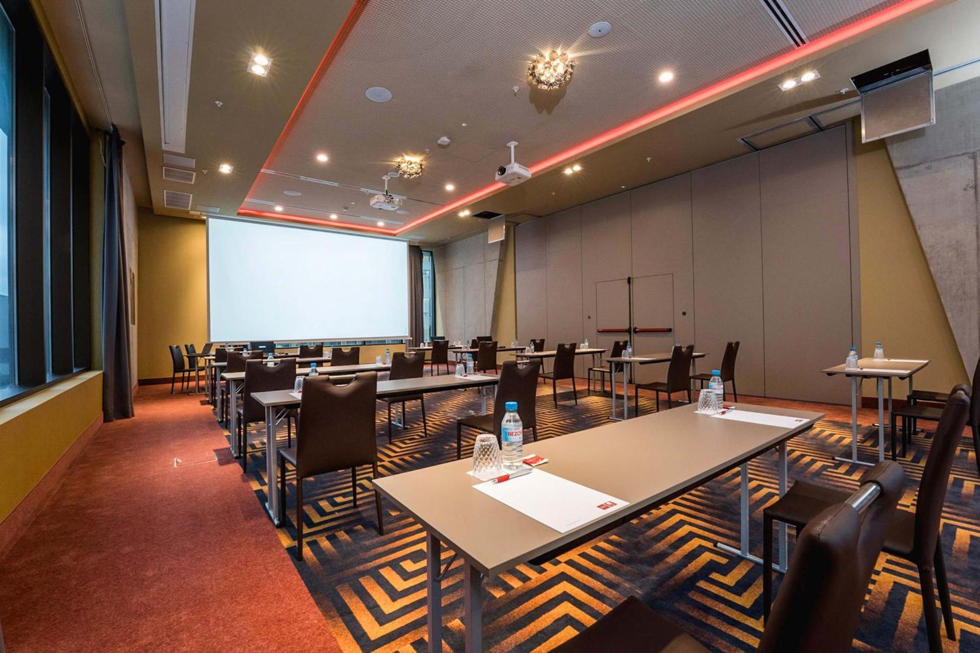 Leonardo Royal Fira 4* Barcelona