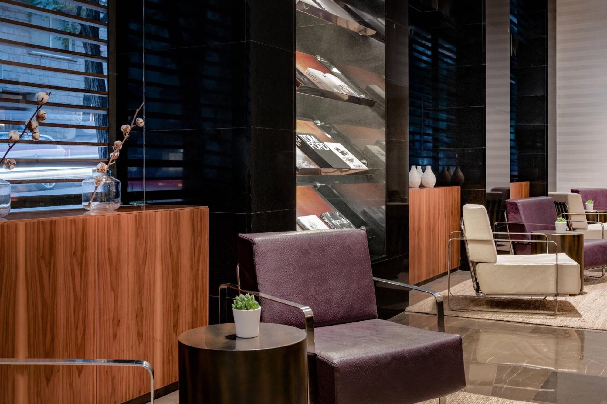 Ac Irla By Marriott Hotel 3*