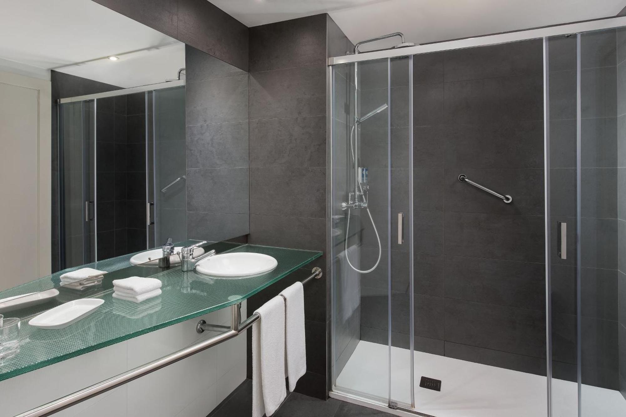 Four Points By Sheraton Diagonal 4*