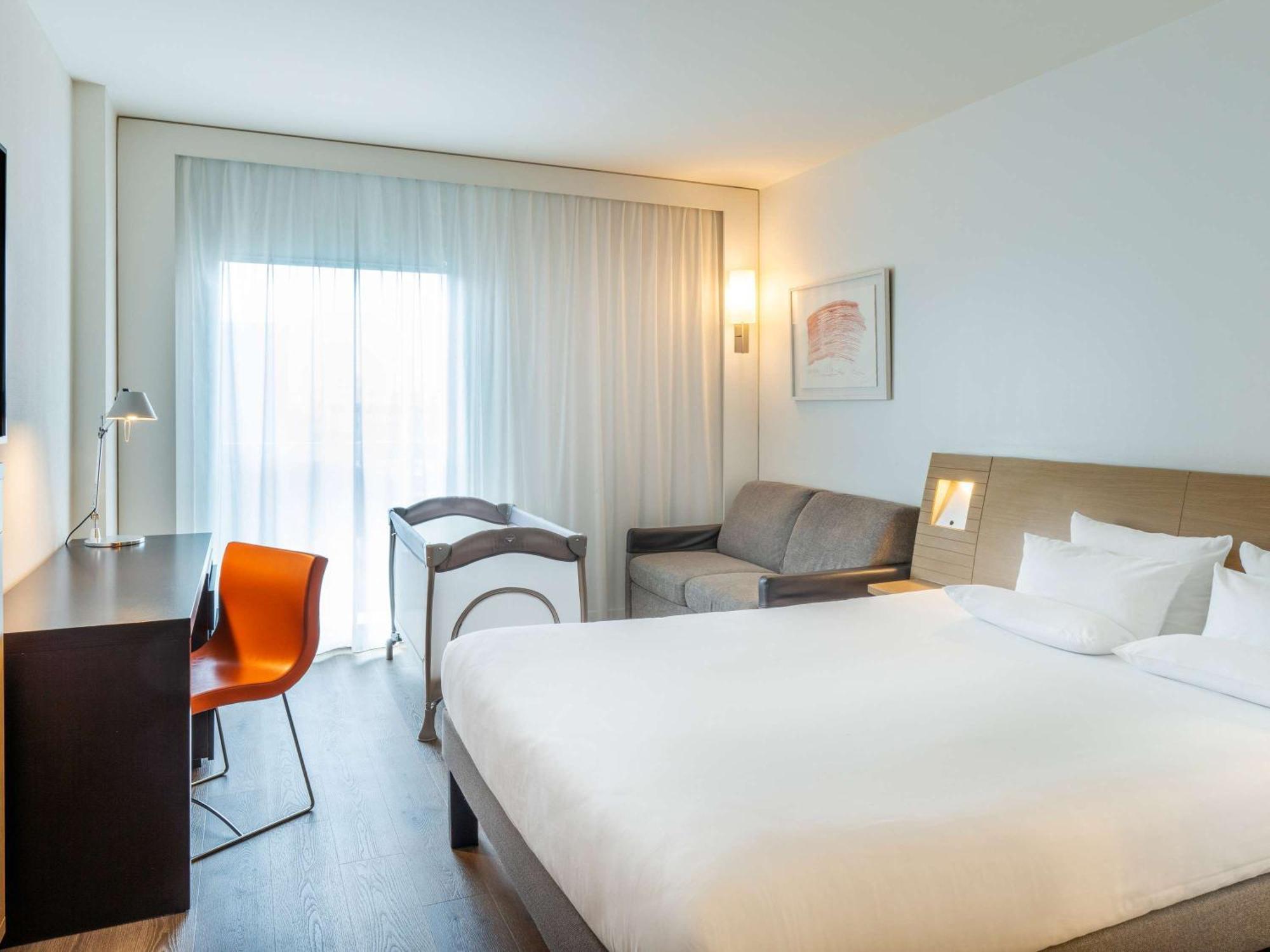 Novotel 4*