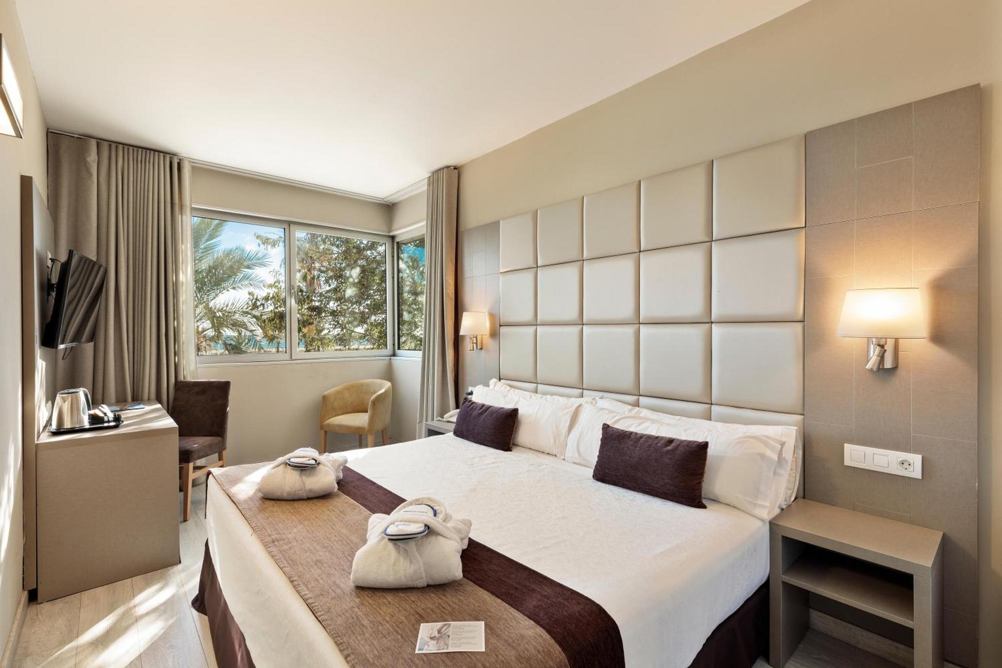 Best Front Maritim Hotel 4*