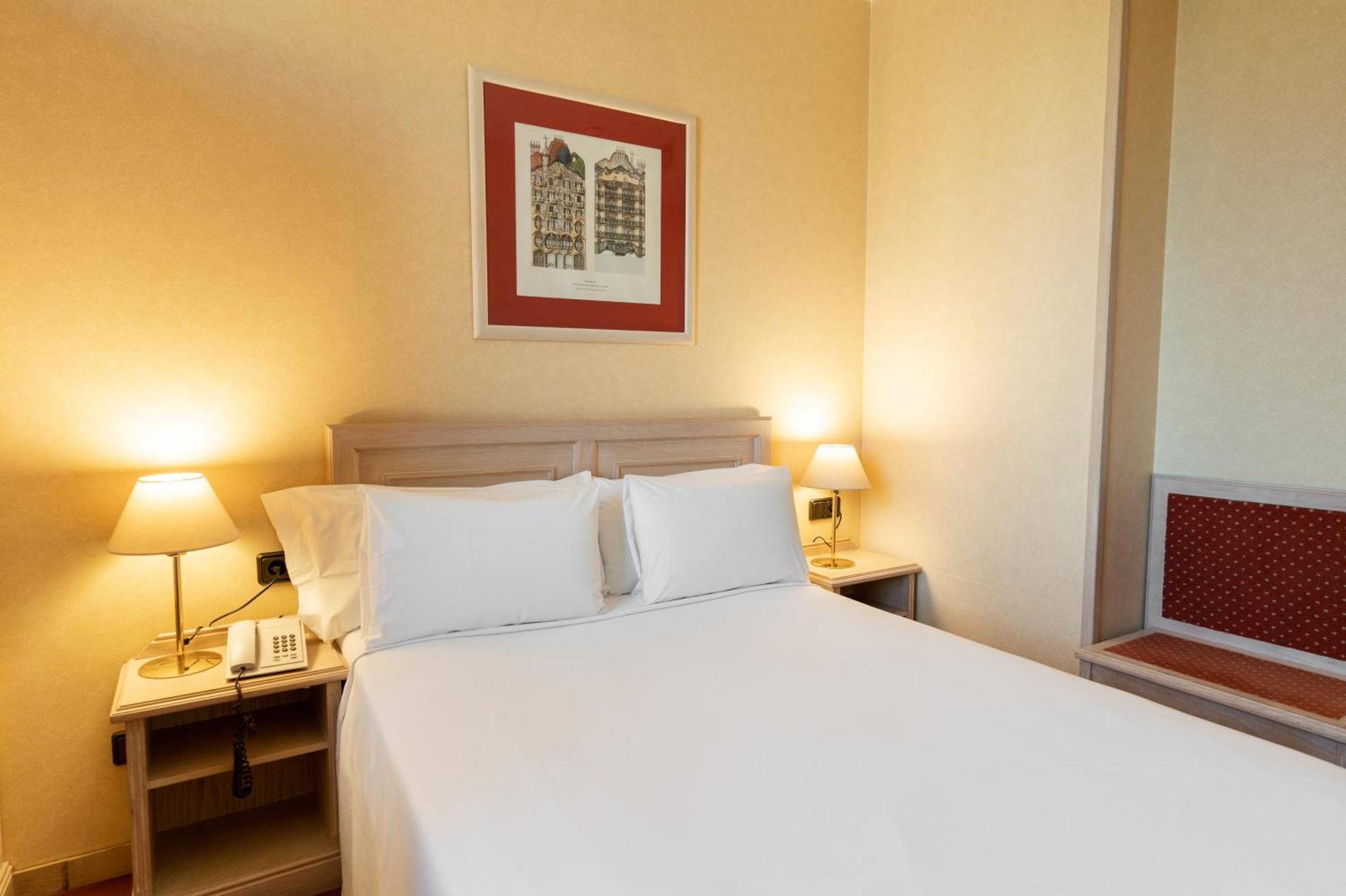 Sunotel Junior Hotel 2*