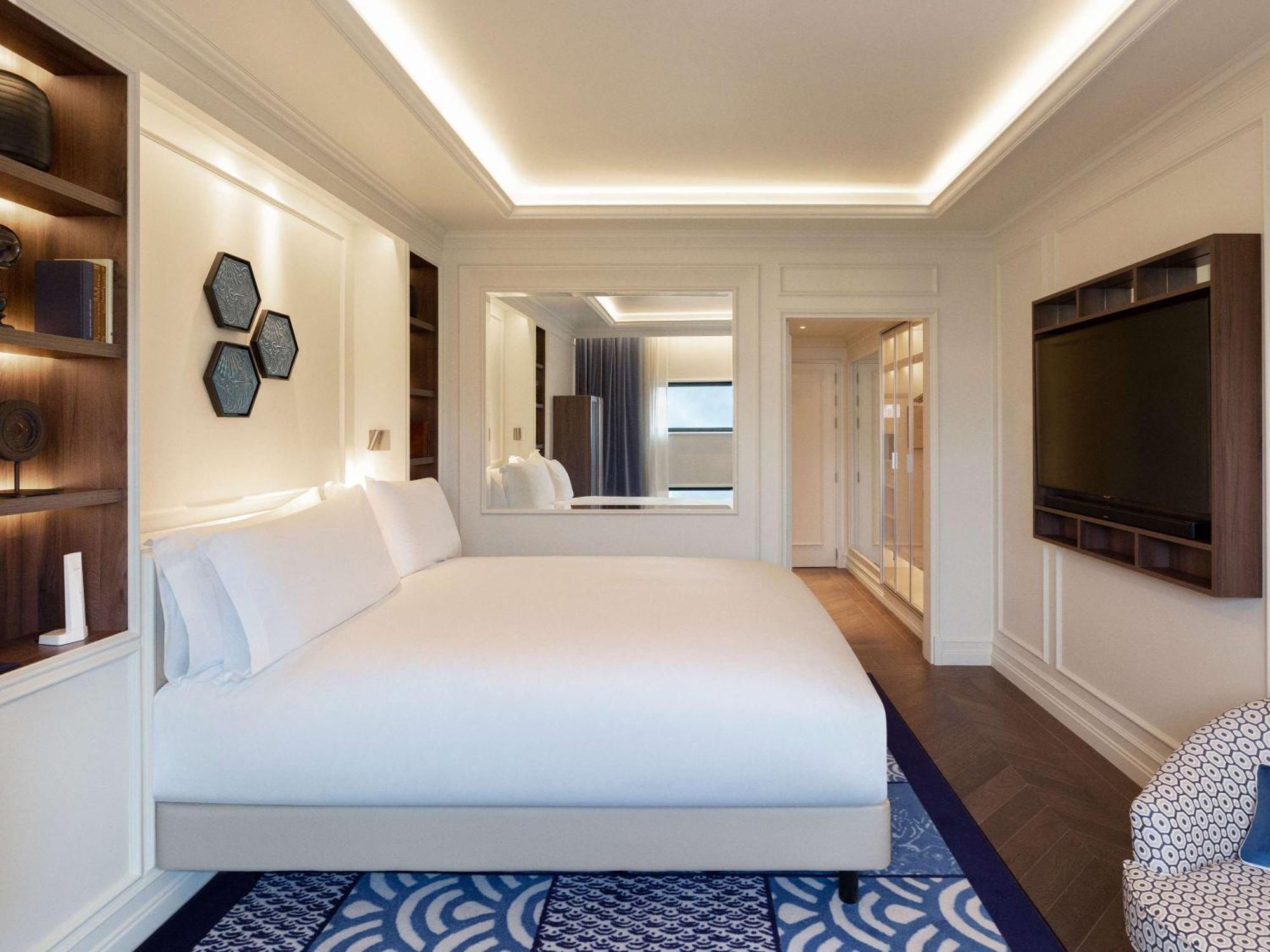 Pullman Skipper Hotel 5*