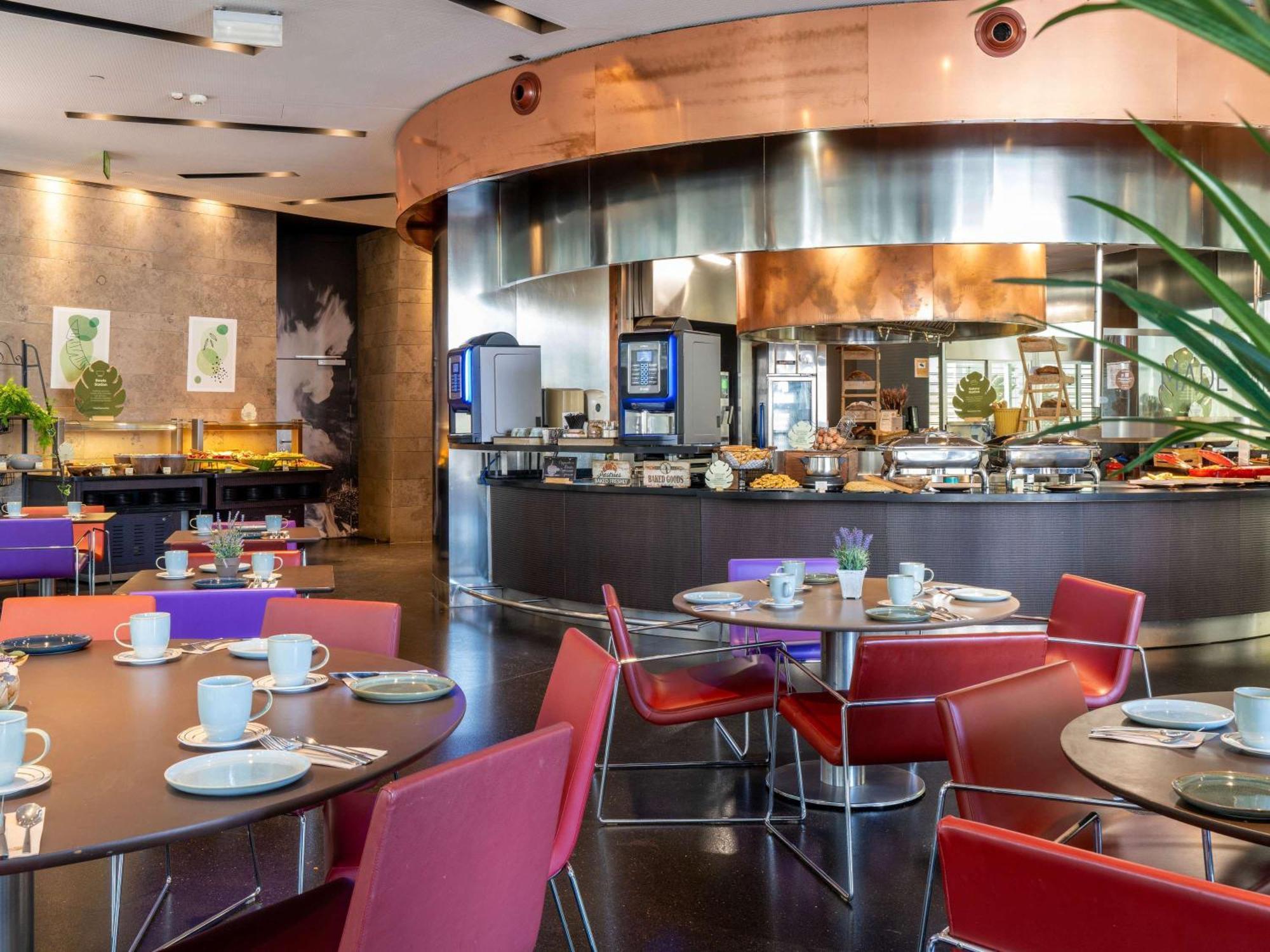 Novotel 4*