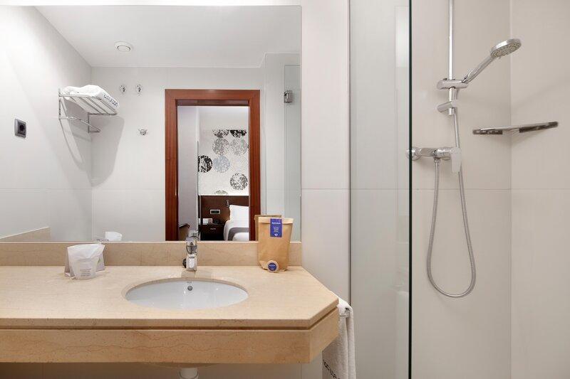 Hotel Hcc Taber 3*