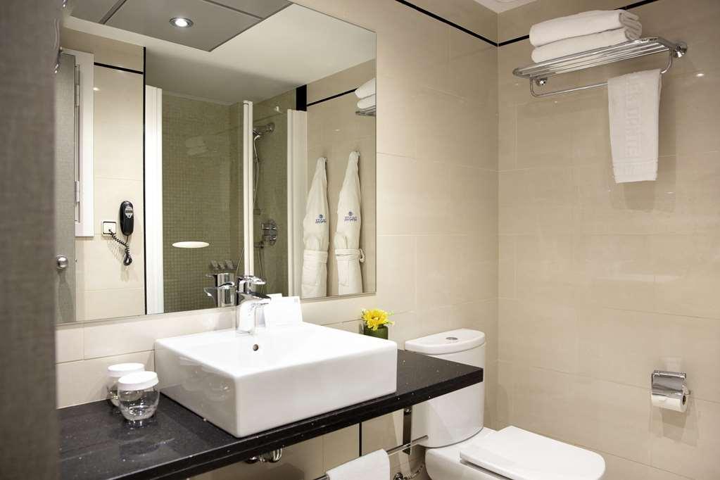 Western Premier Dante Barcelona