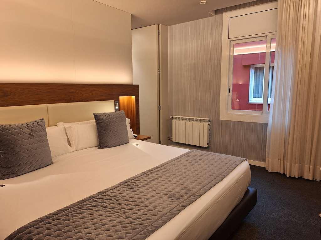 Western Premier Dante 4* Barcelona