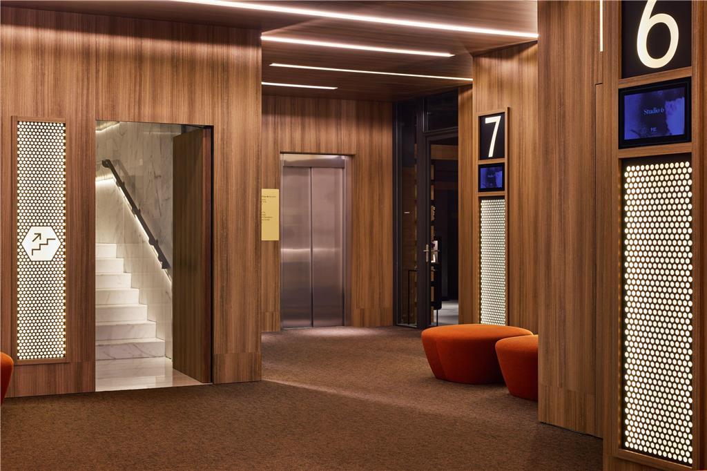 Me Hotel 5*