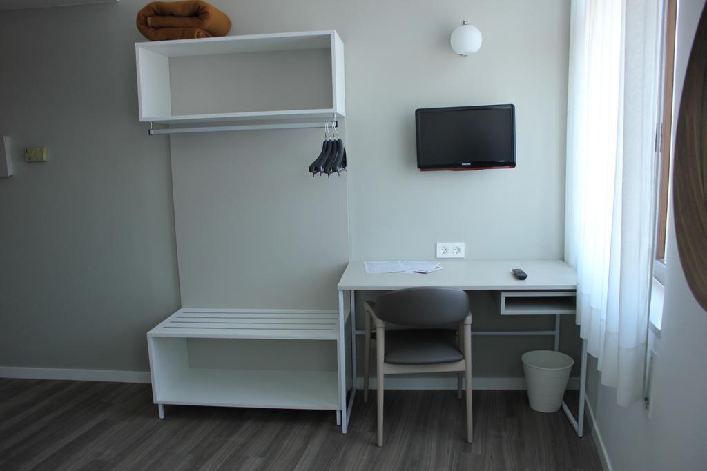 Residencia D'investigadors Hostel Barcelona
